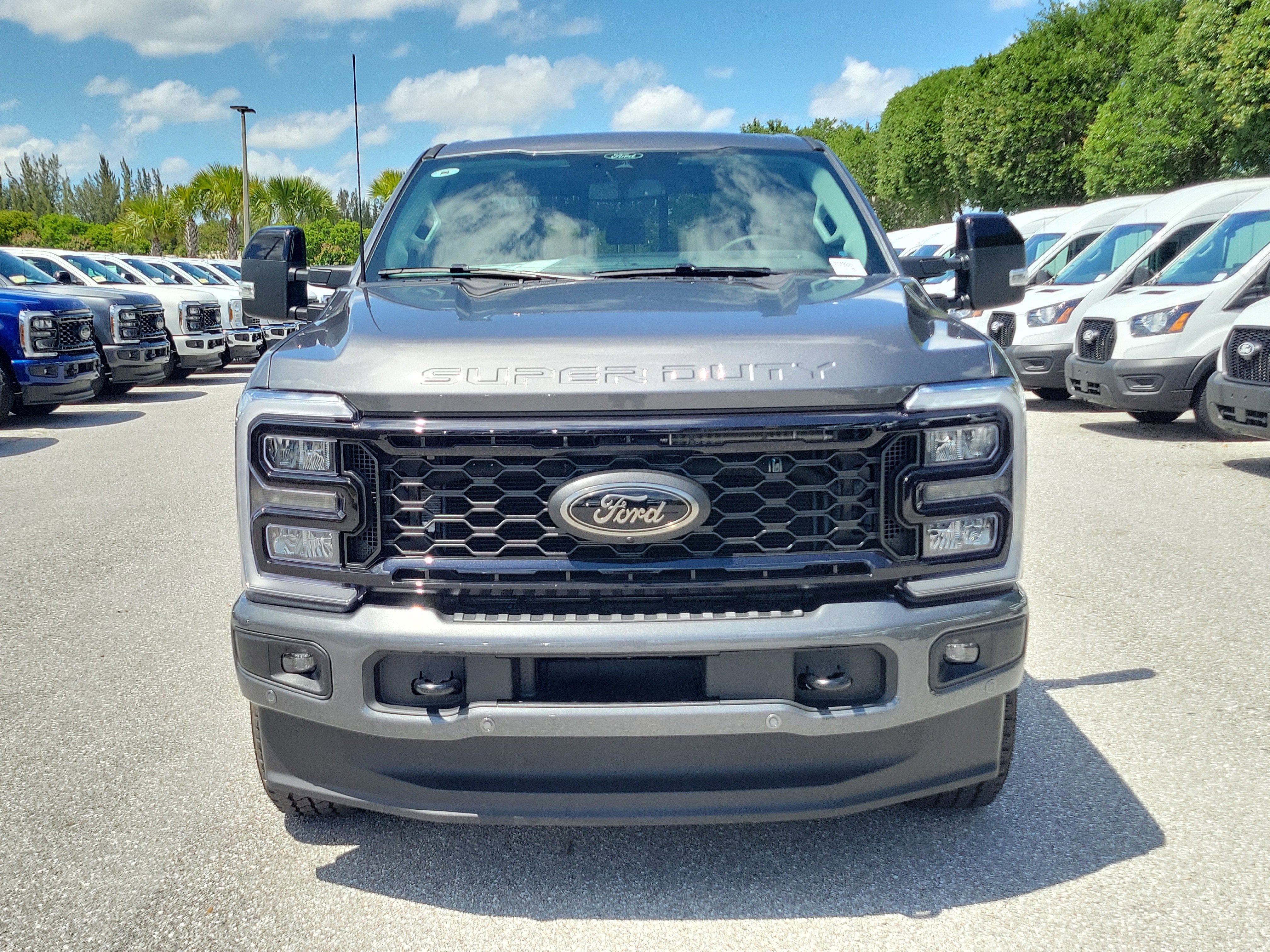 2026 Ford Super Duty F-250 SRW LARIAT