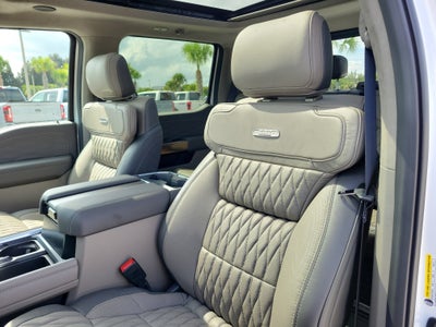 2026 Ford Super Duty F-250 SRW Platinum