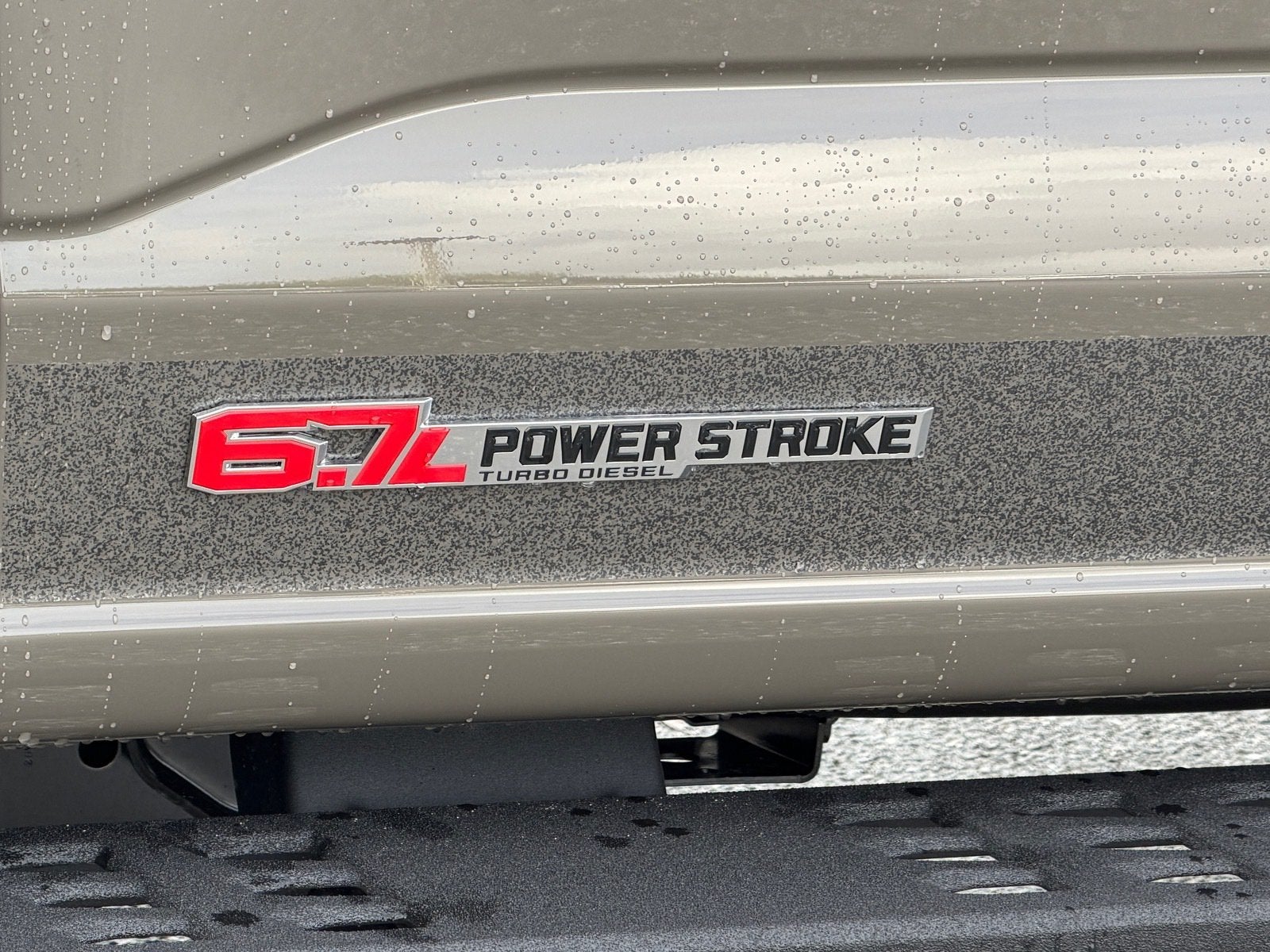 2027 Ford Super Duty F-250 SRW XLT