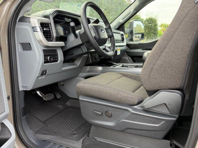 2027 Ford Super Duty F-250 SRW XLT