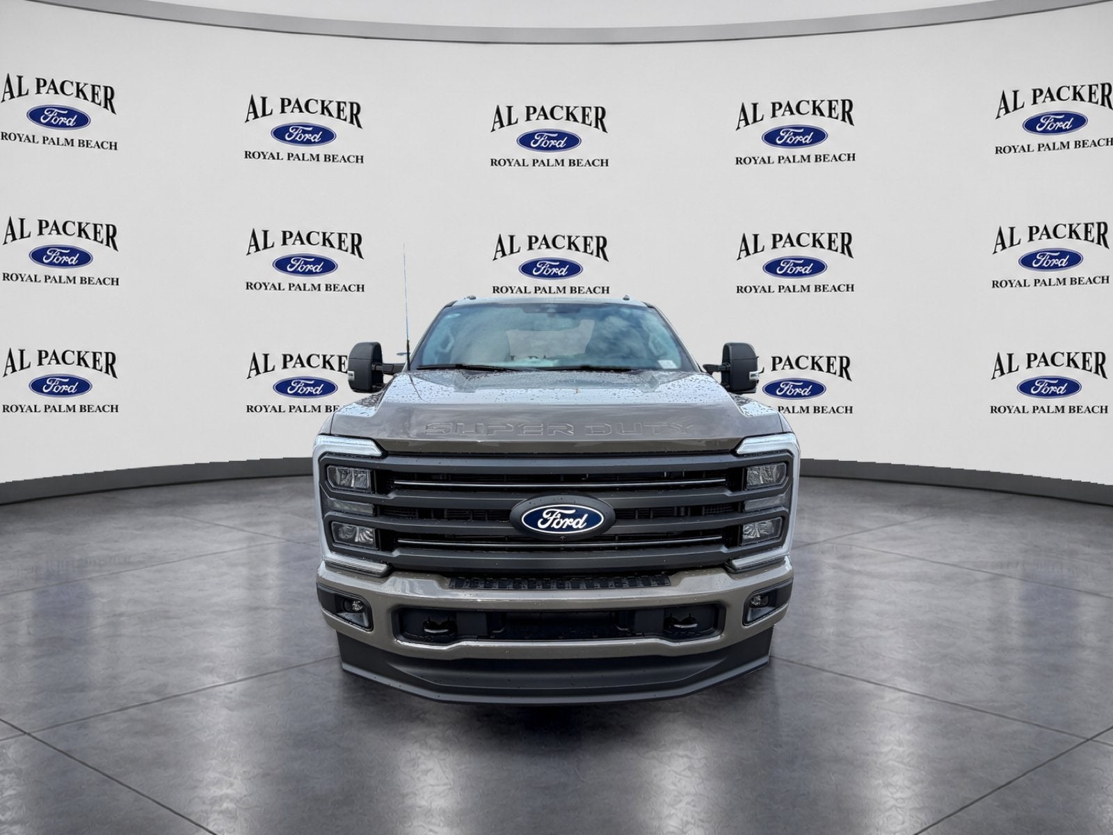 2027 Ford Super Duty F-250 SRW XLT