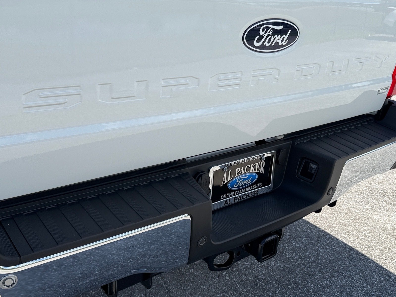 2027 Ford Super Duty F-250 SRW Lariat