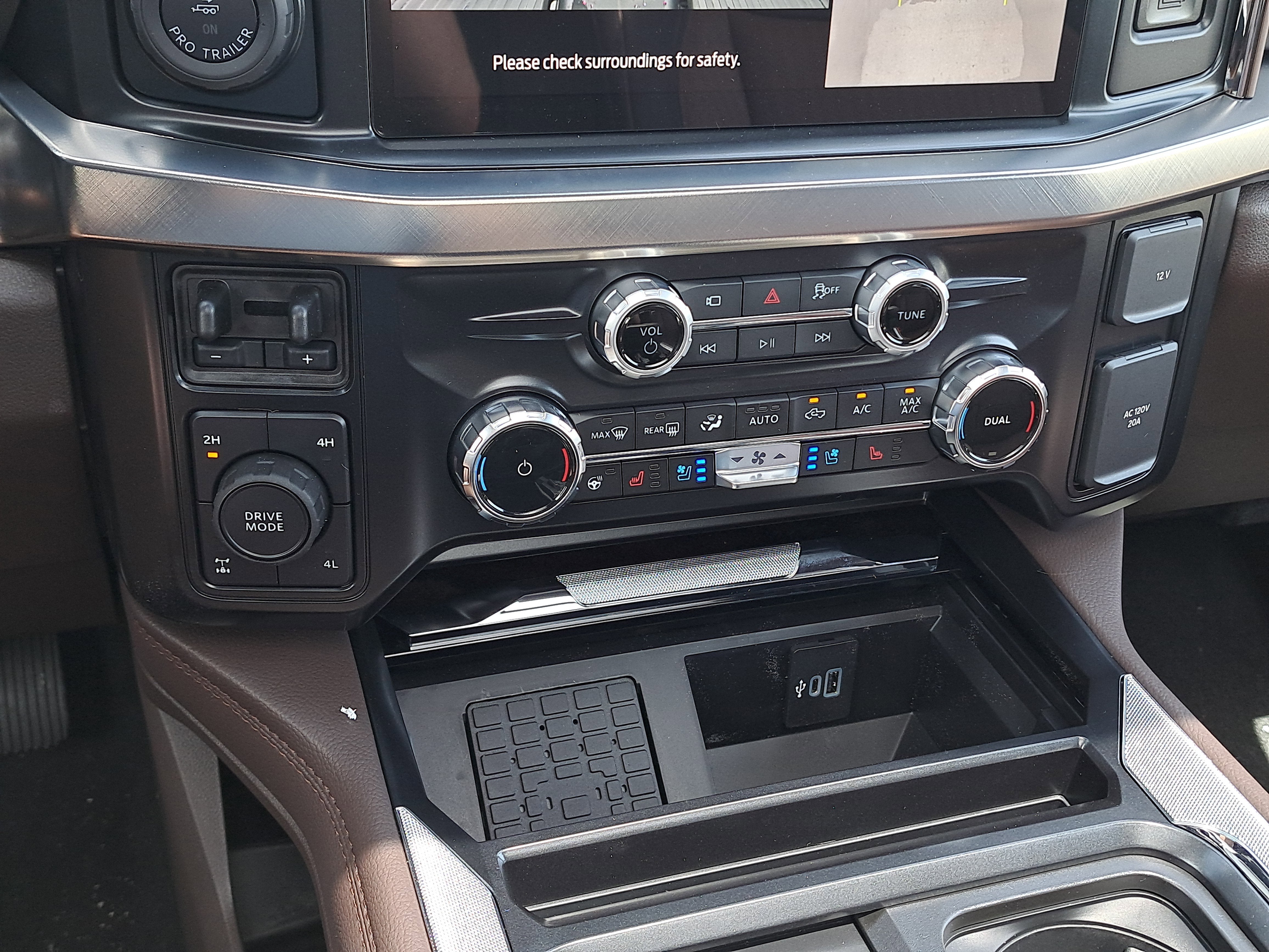 2025 Ford Super Duty F-250 SRW King Ranch