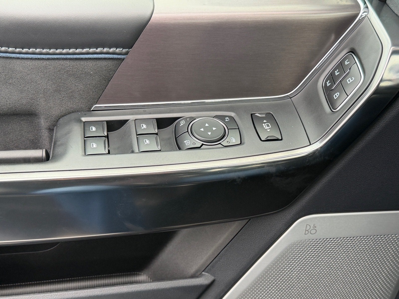 2027 Ford Super Duty F-250 SRW Platinum