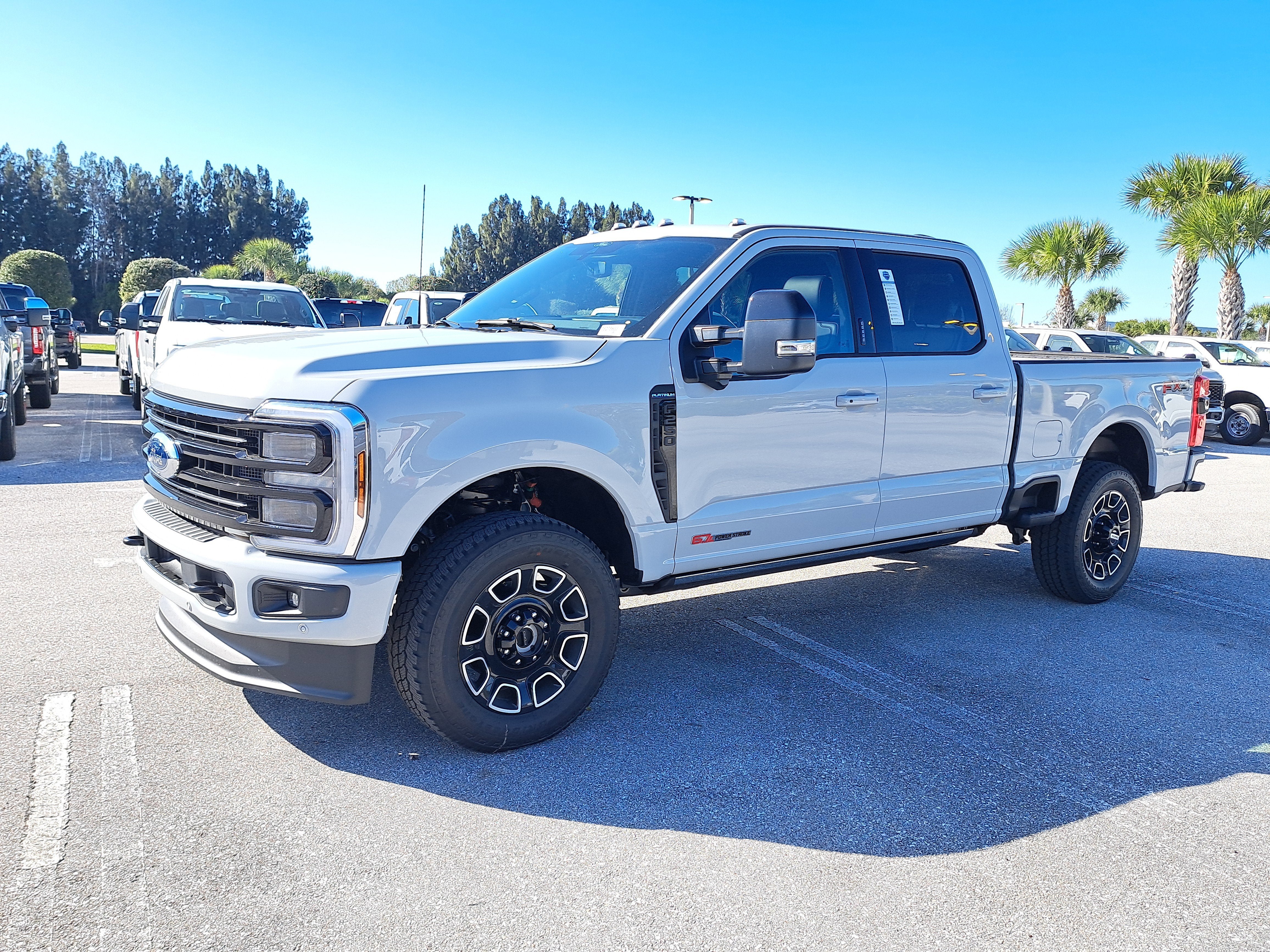 2026 Ford Super Duty F-250 SRW Platinum