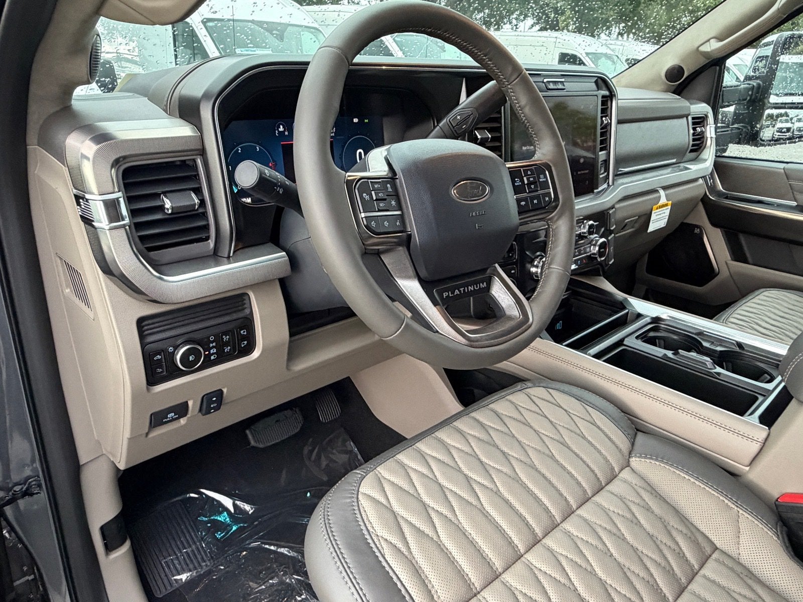 2027 Ford Super Duty F-250 SRW Platinum