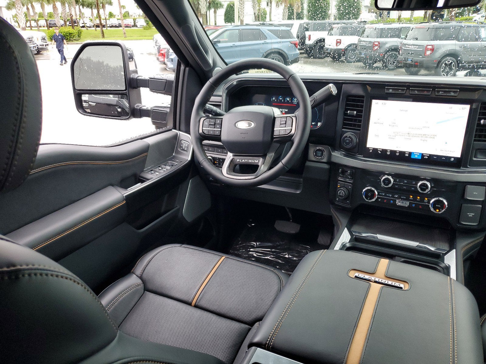 2024 Ford Super Duty F-250 SRW Platinum