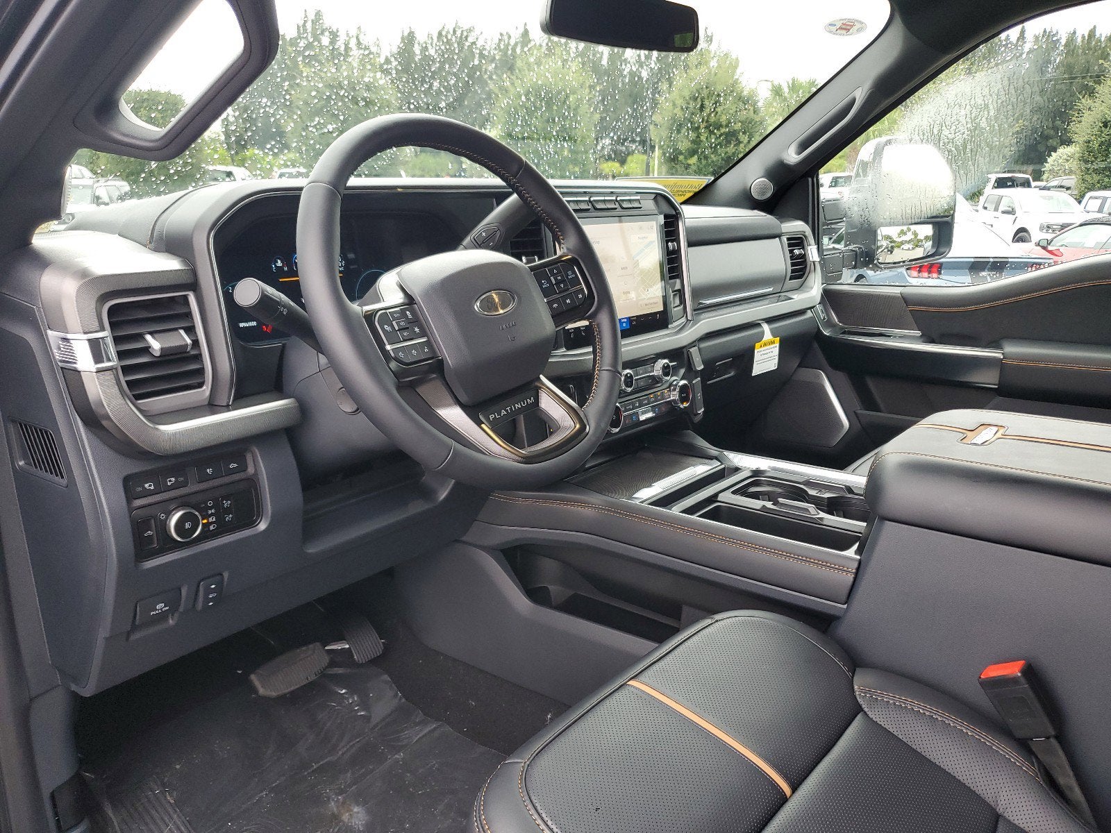 2024 Ford Super Duty F-250 SRW Platinum