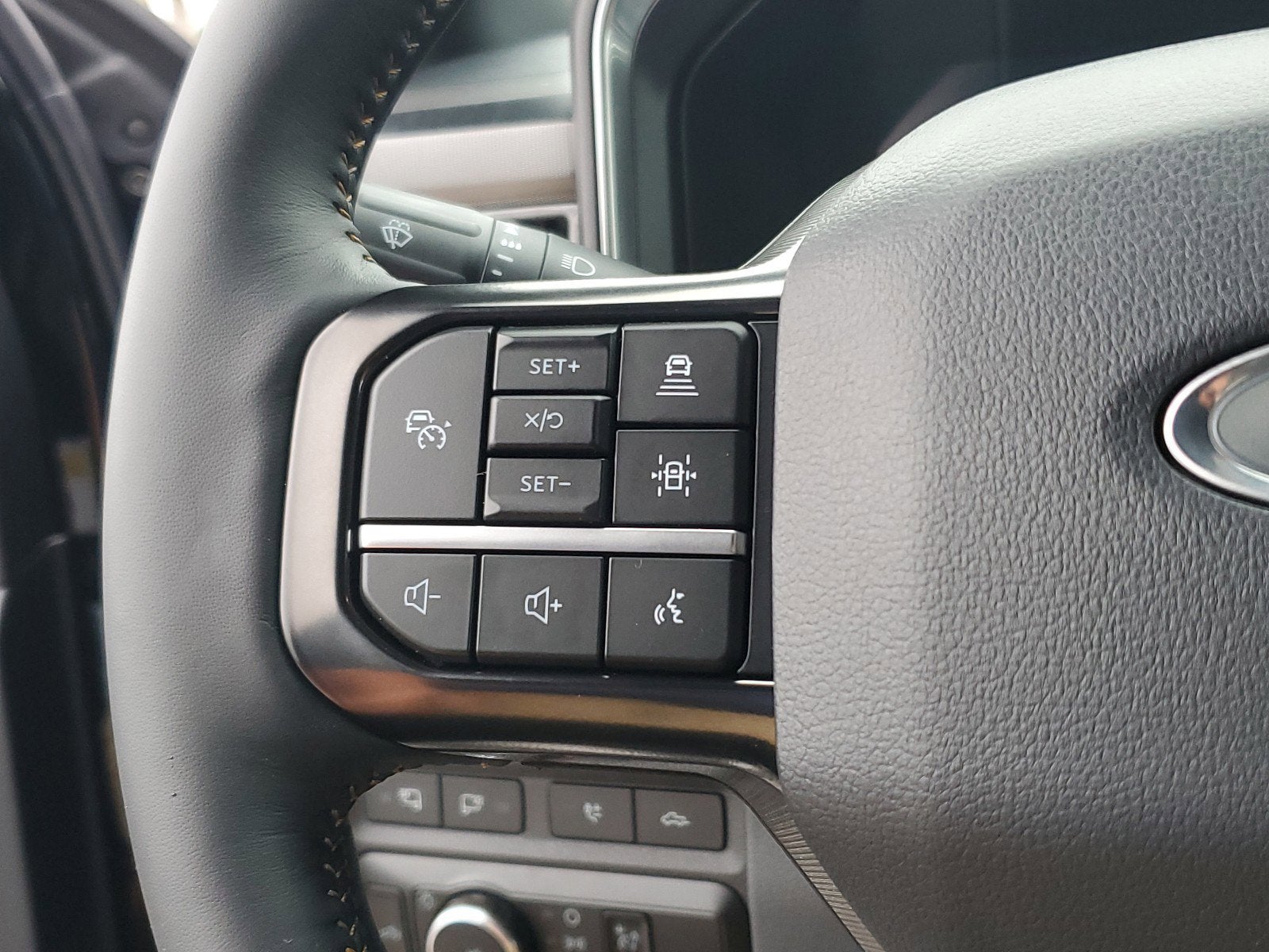 2024 Ford Super Duty F-250 SRW Platinum