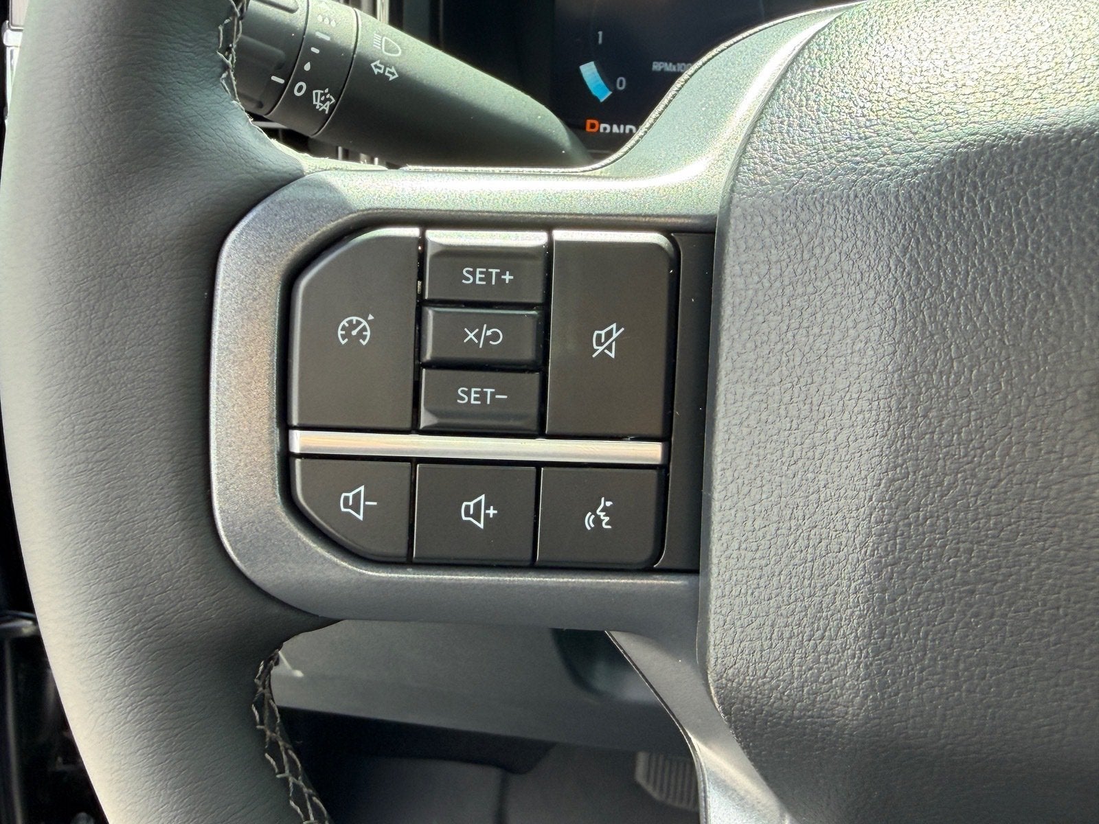 2027 Ford Super Duty F-250 SRW Lariat