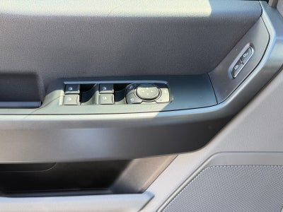 2027 Ford Super Duty F-250 SRW XL