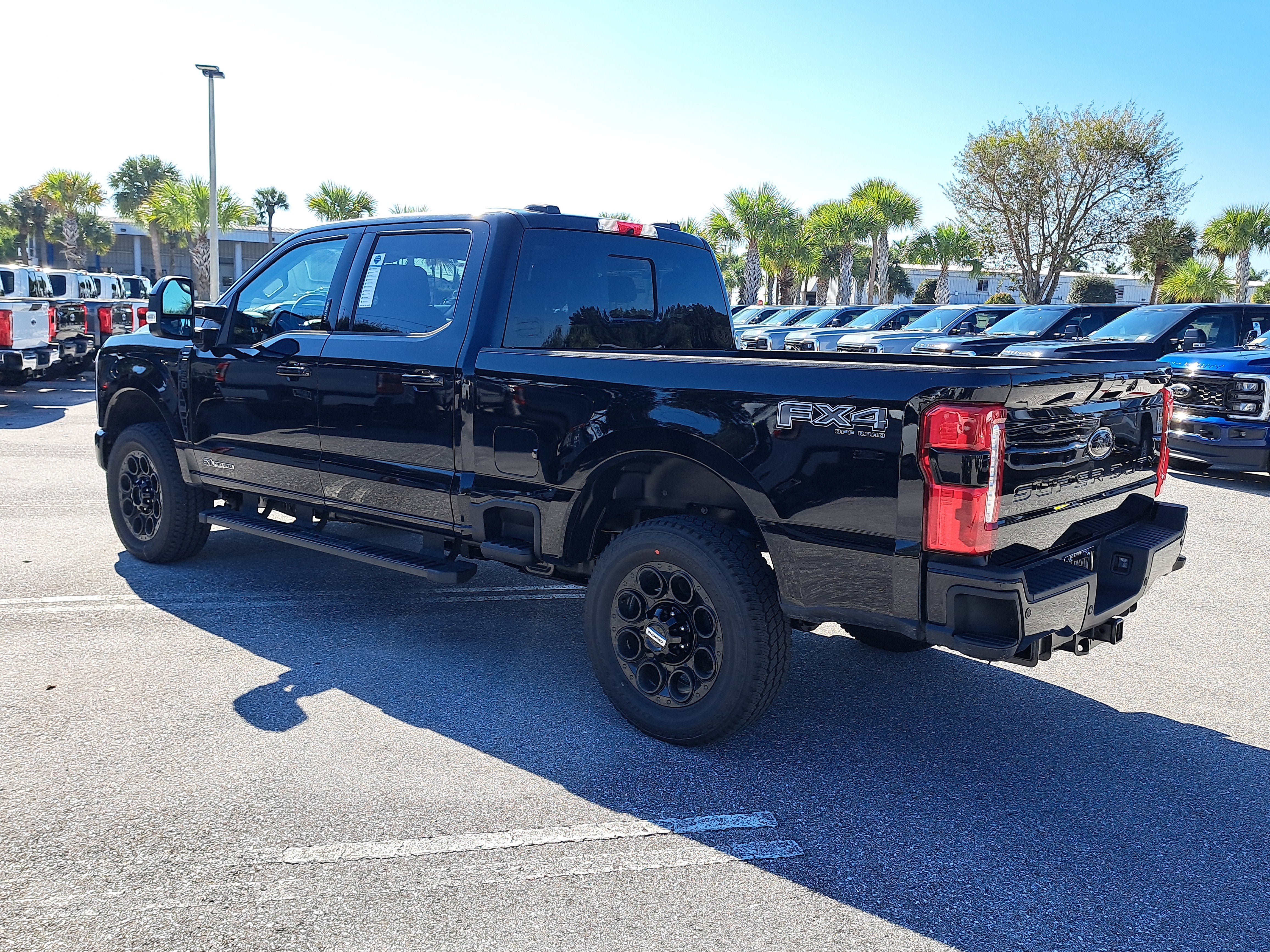 2026 Ford Super Duty F-250 SRW LARIAT