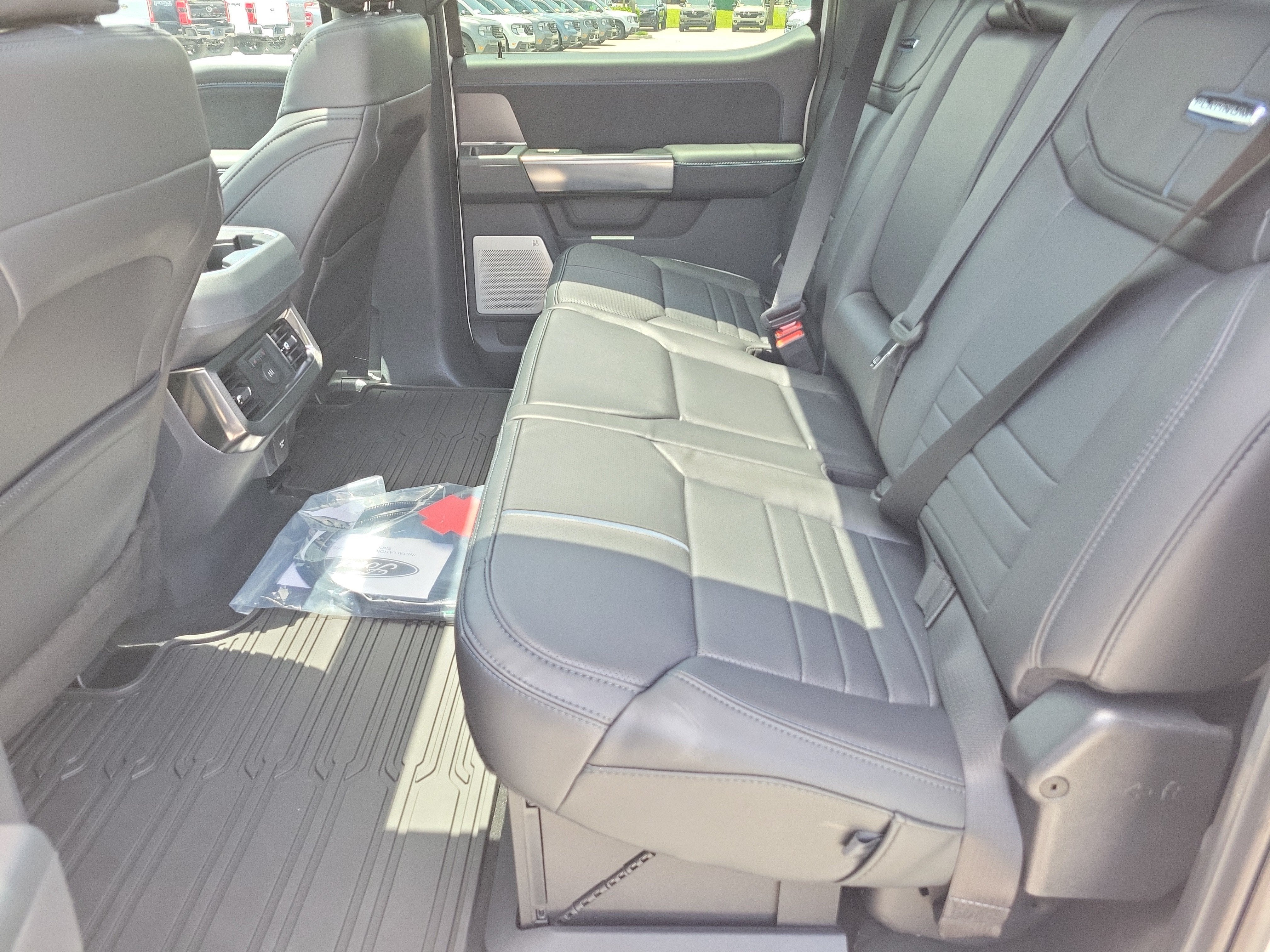 2026 Ford Super Duty F-250 SRW Platinum