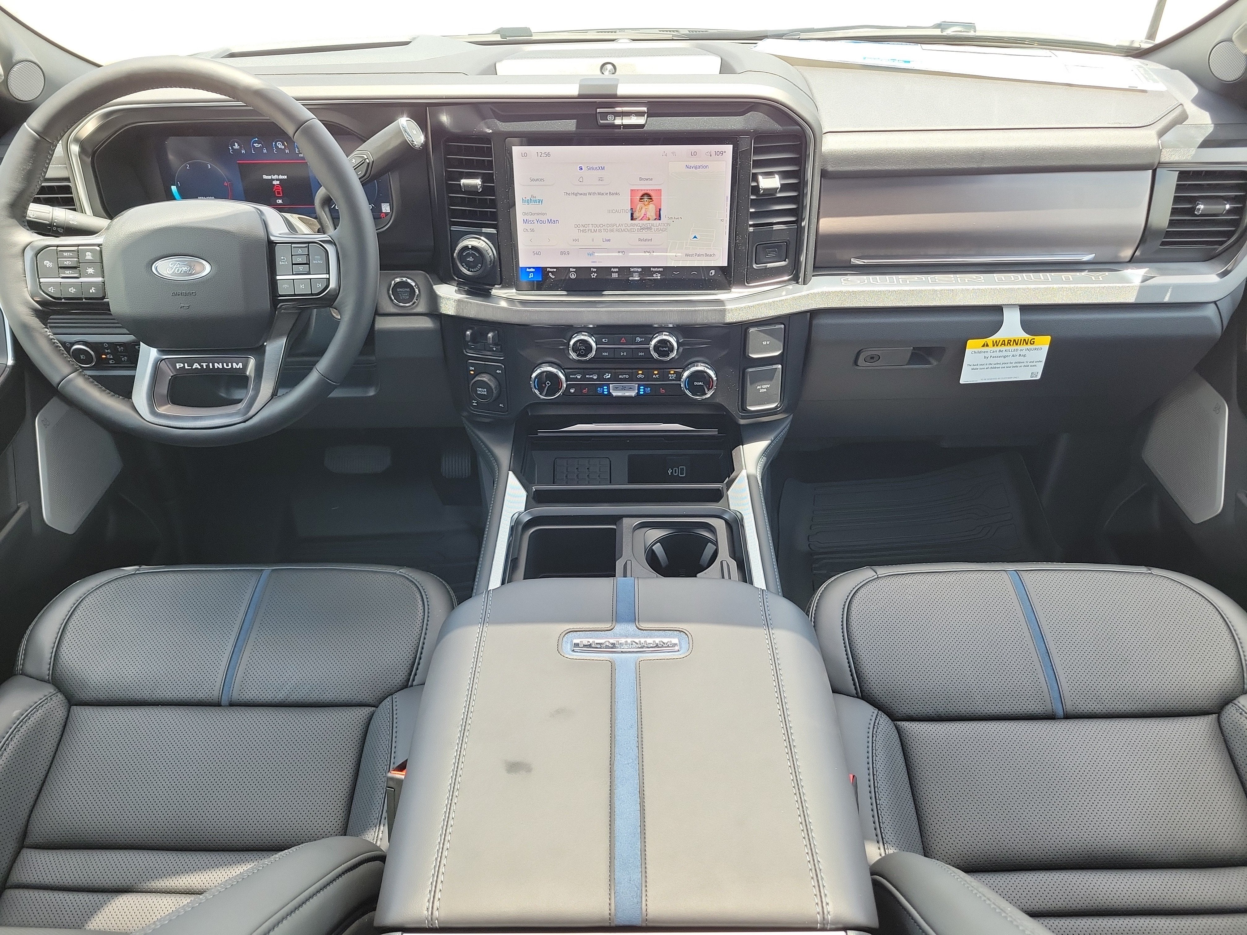 2026 Ford Super Duty F-250 SRW Platinum