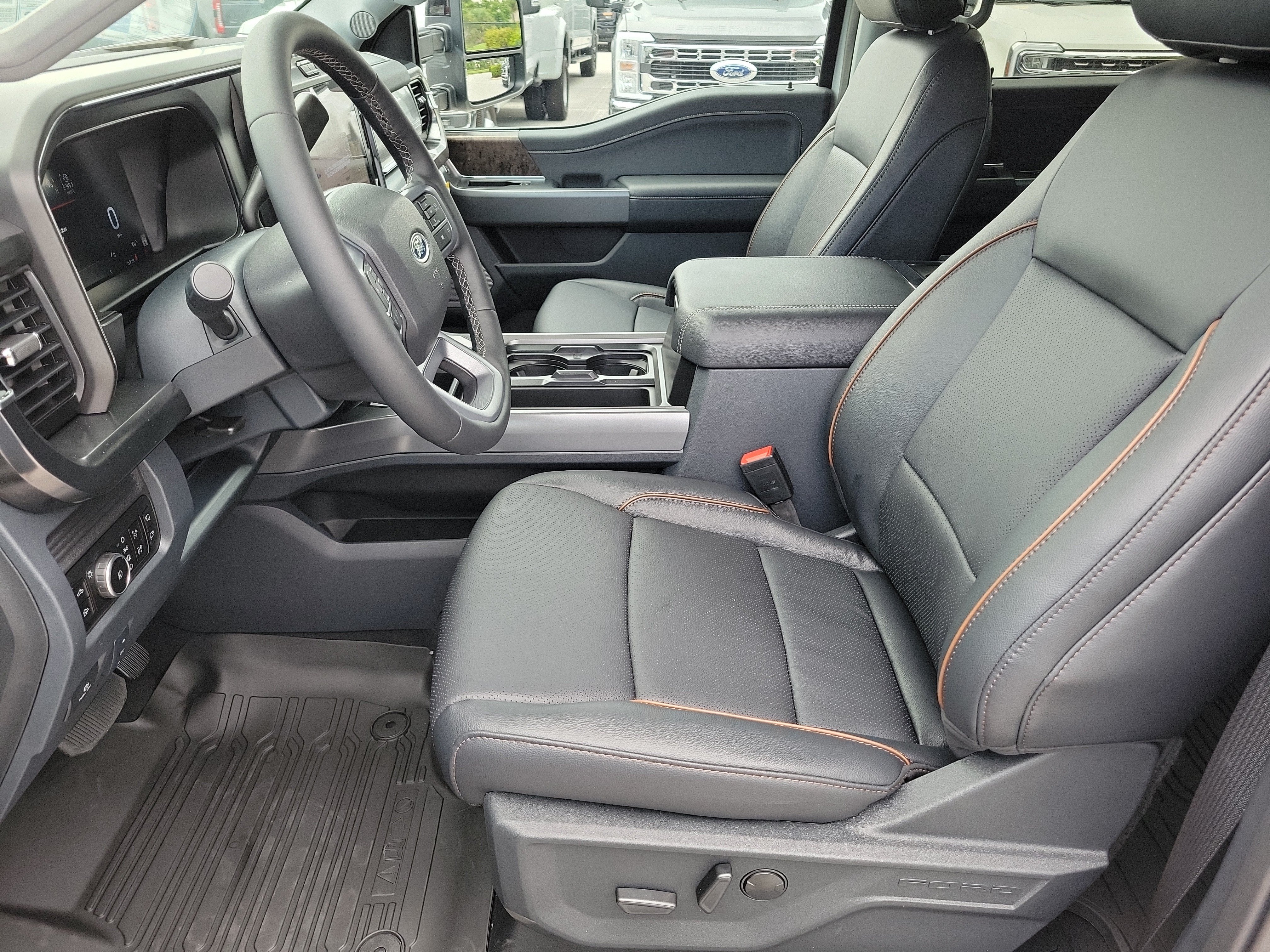 2026 Ford Super Duty F-250 SRW LARIAT