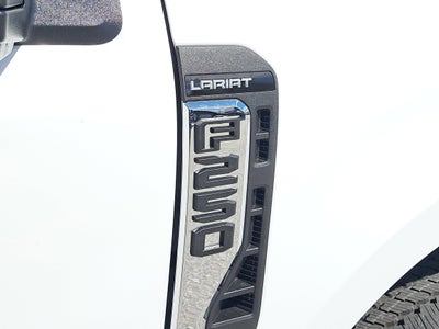 2026 Ford Super Duty F-250 SRW LARIAT