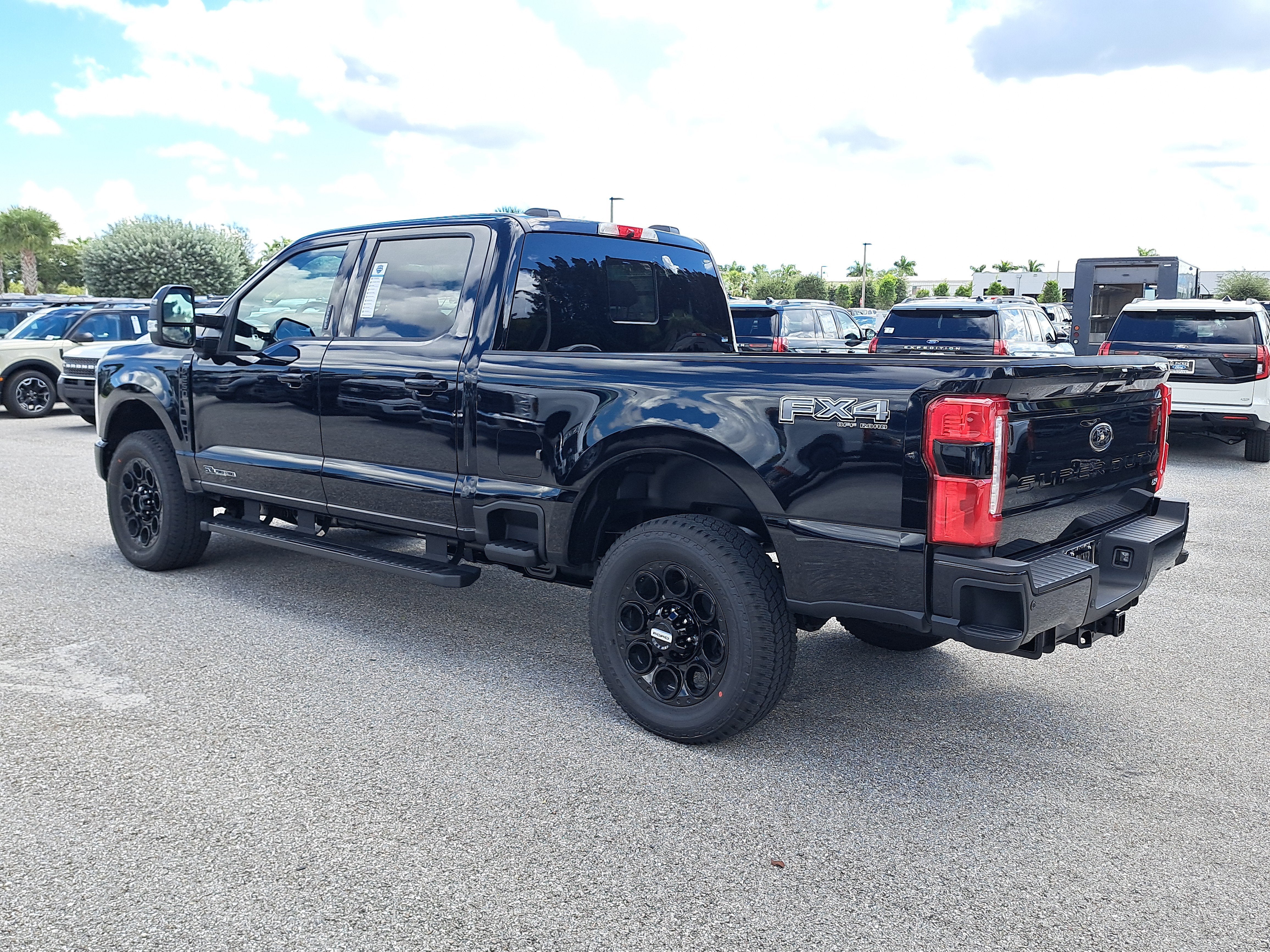 2026 Ford Super Duty F-250 SRW LARIAT