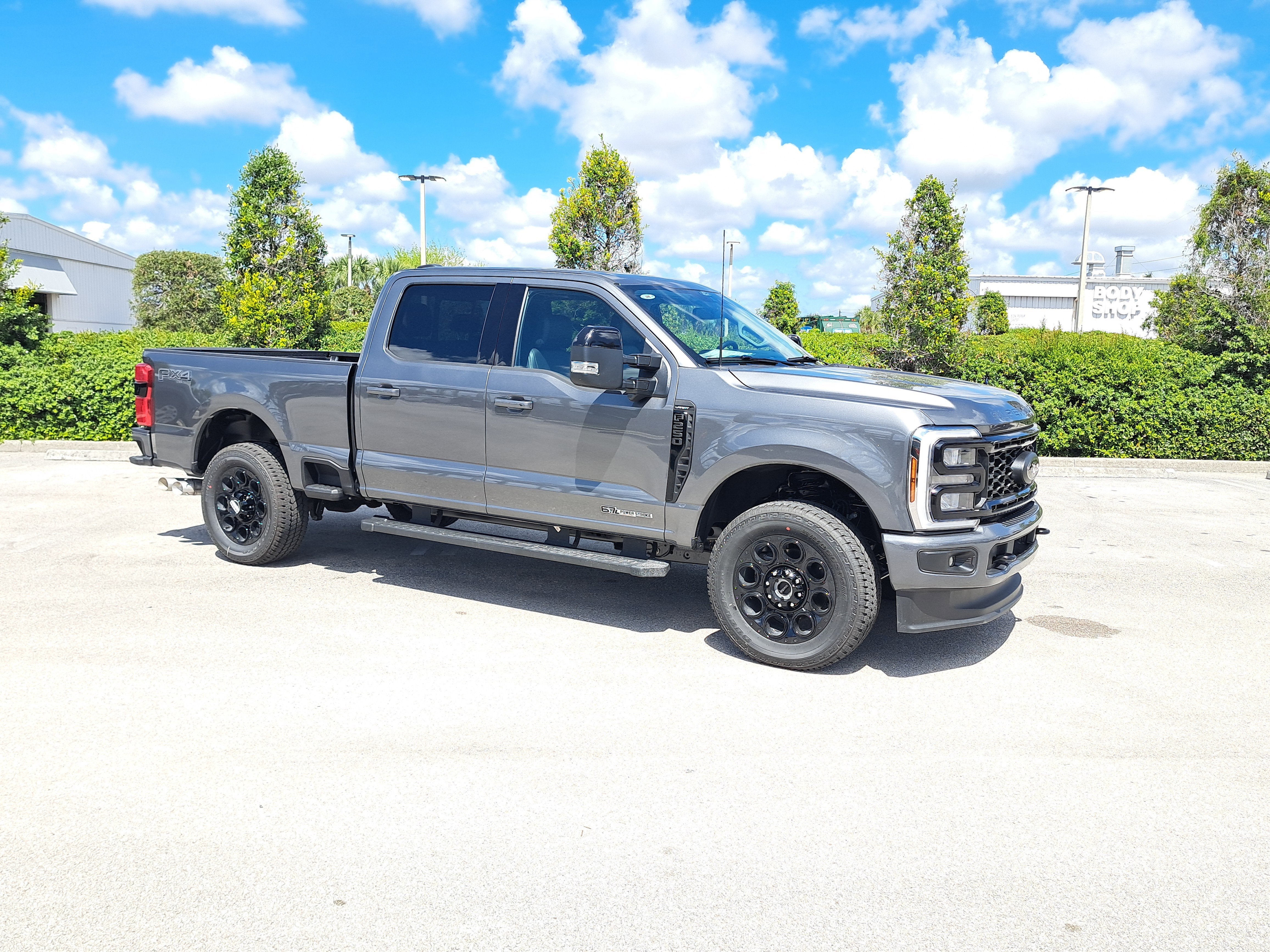 2026 Ford Super Duty F-250 SRW LARIAT