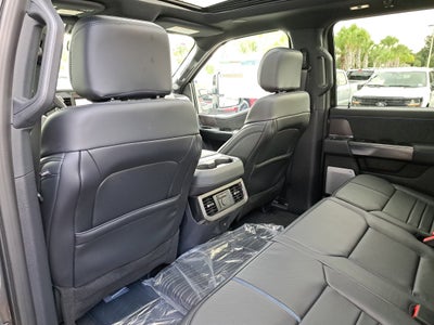 2026 Ford Super Duty F-350 SRW Platinum