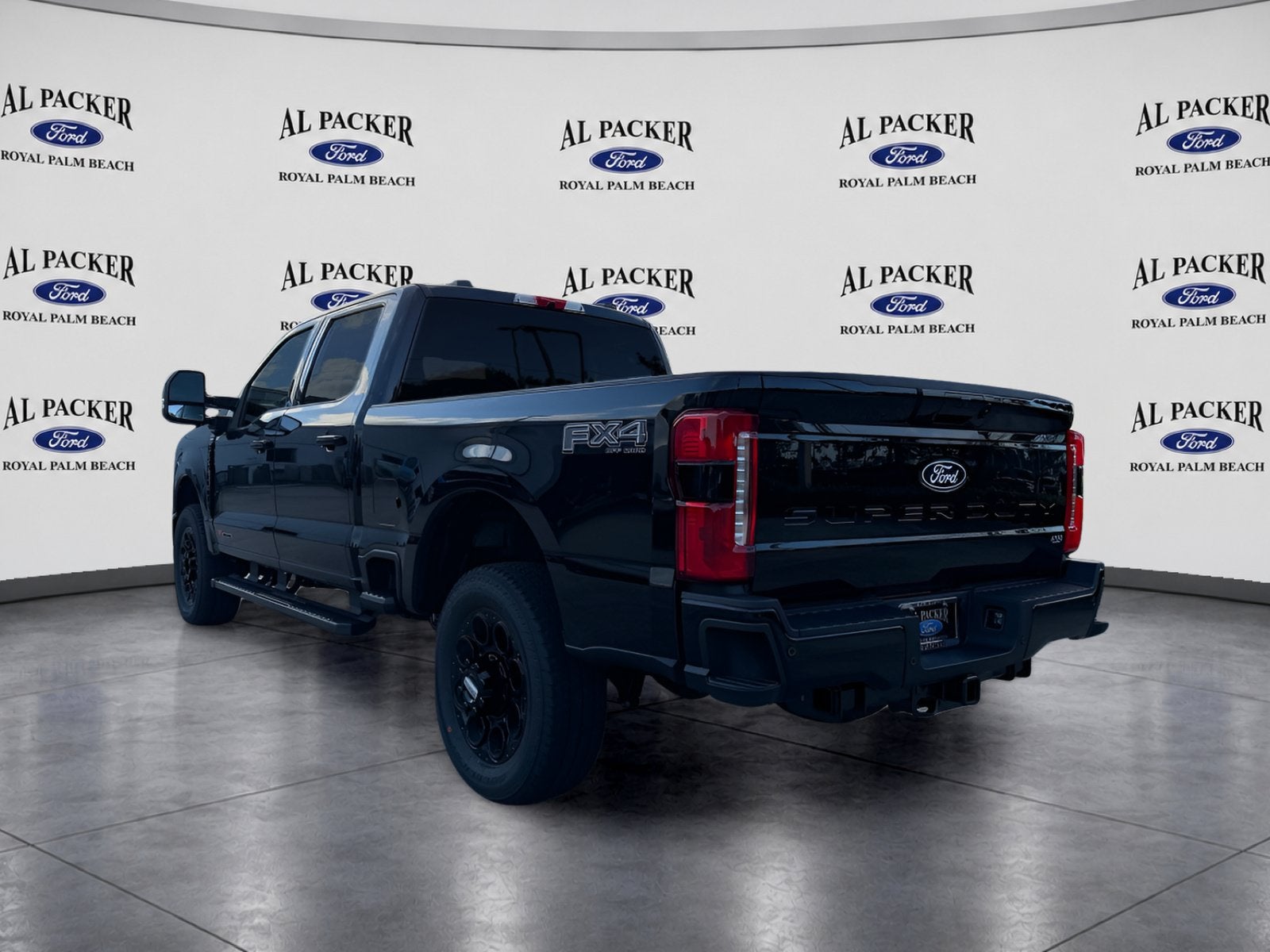 2027 Ford Super Duty F-350 SRW F-350® Lariat®
