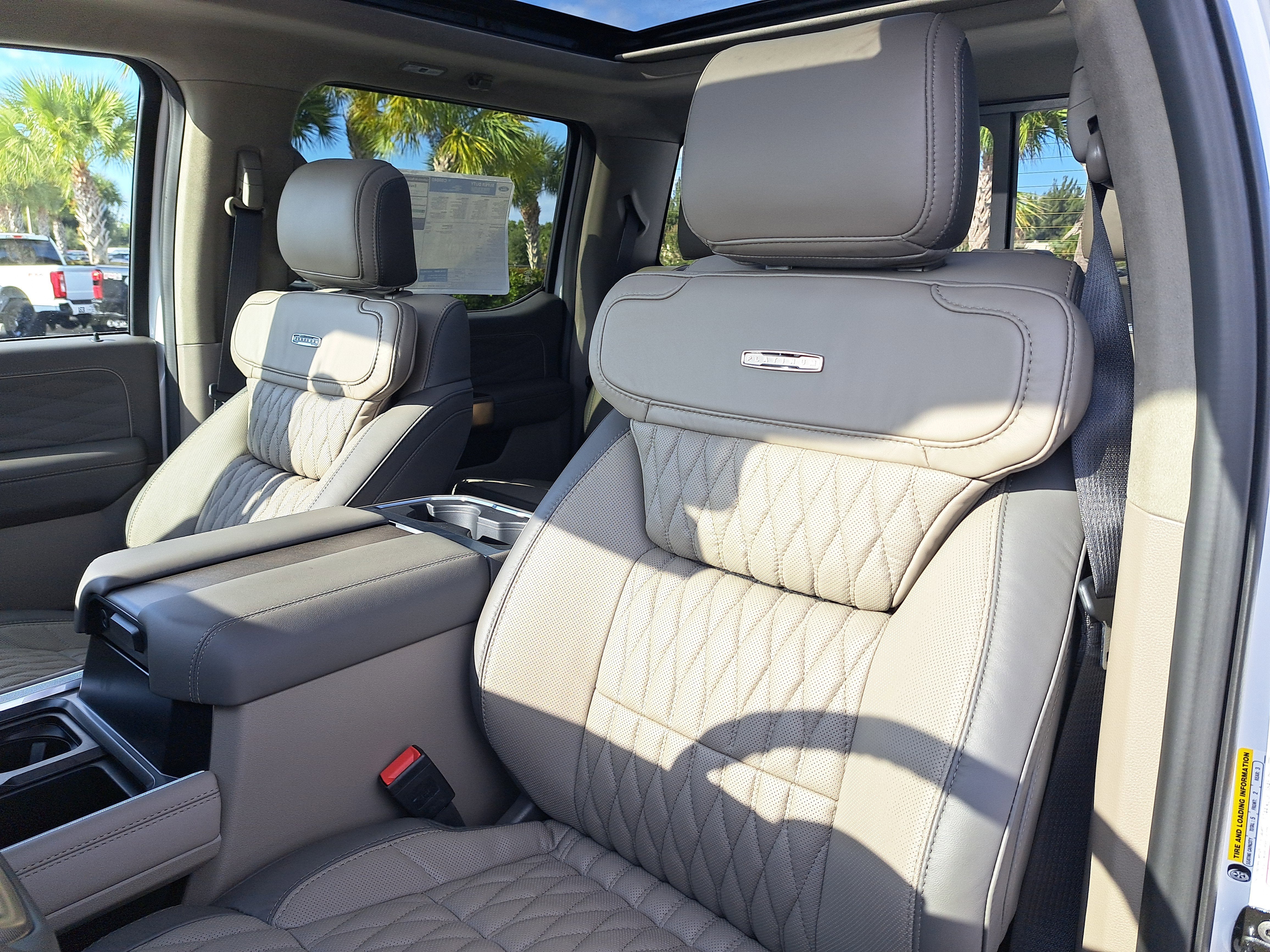 2026 Ford Super Duty F-350 SRW Platinum