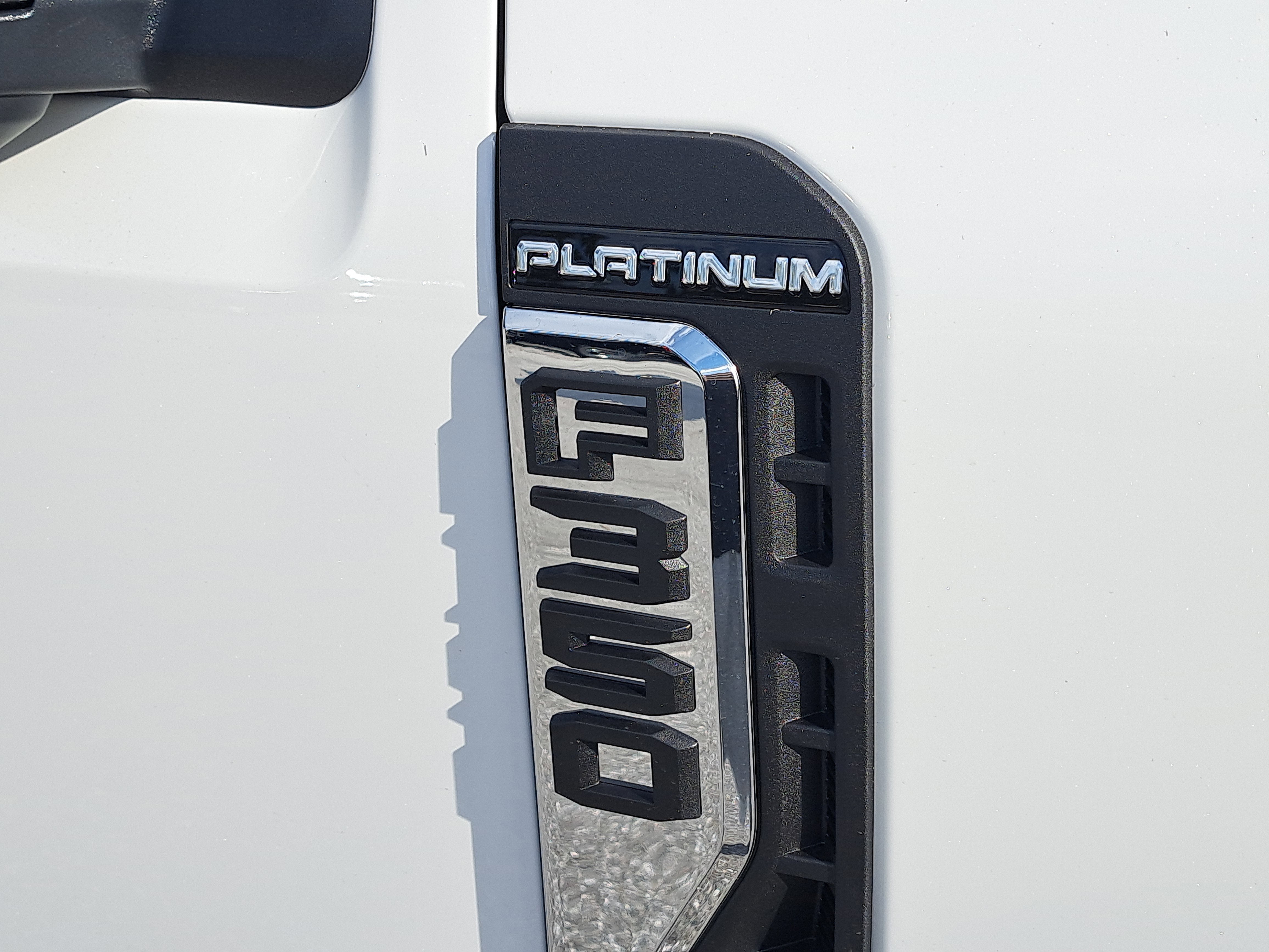 2026 Ford Super Duty F-350 SRW Platinum