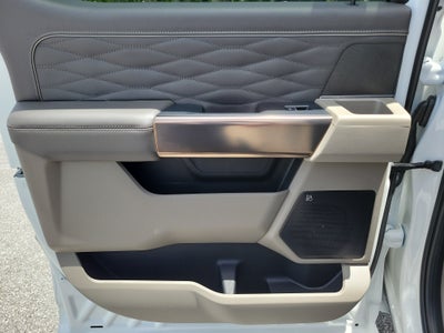 2026 Ford Super Duty F-350 SRW Platinum