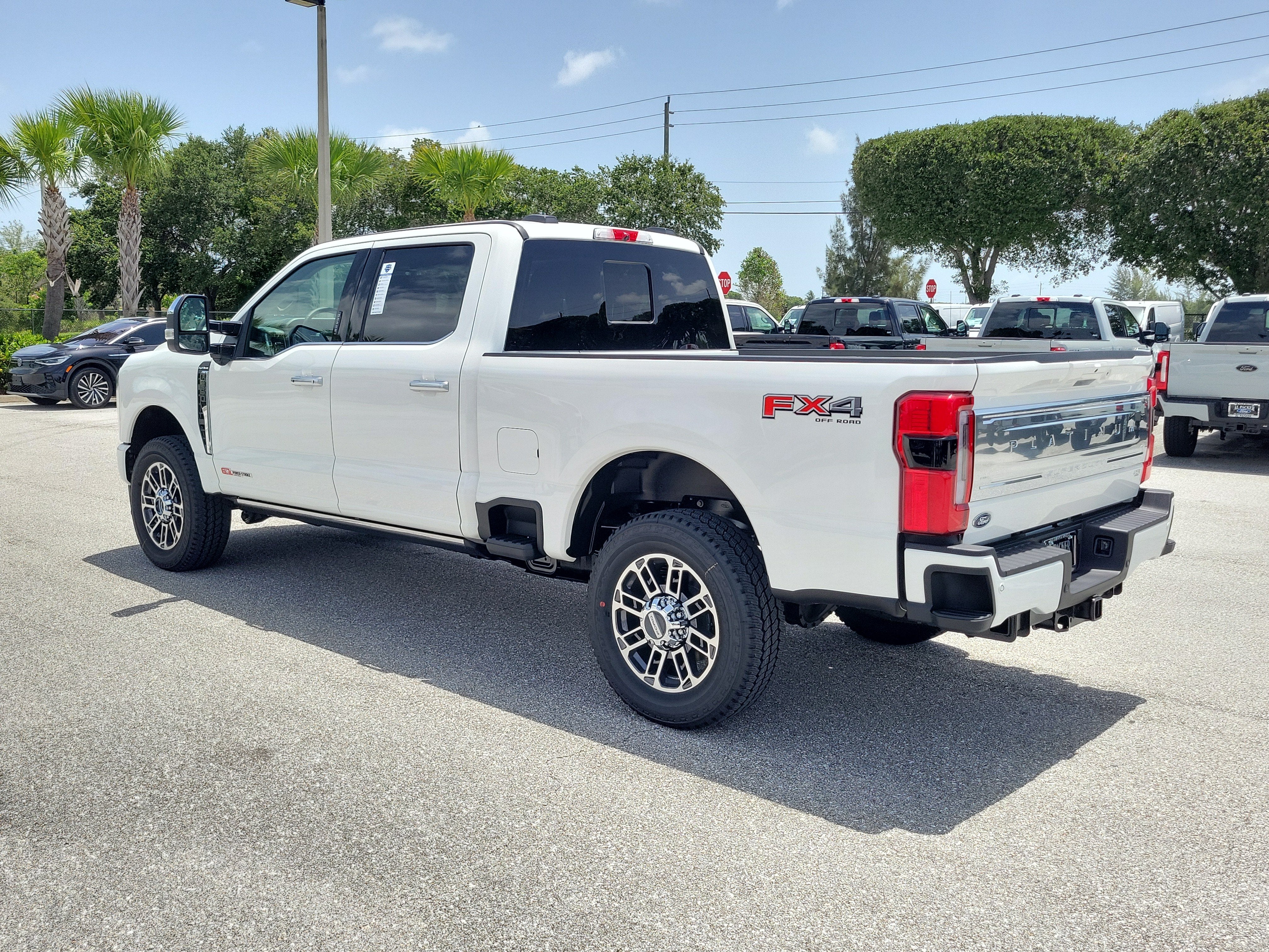2026 Ford Super Duty F-350 SRW Platinum