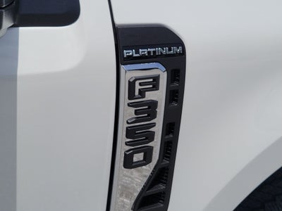 2026 Ford Super Duty F-350 SRW Platinum