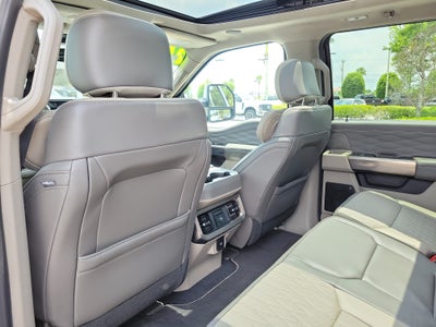 2025 Ford Super Duty F-350 SRW Platinum
