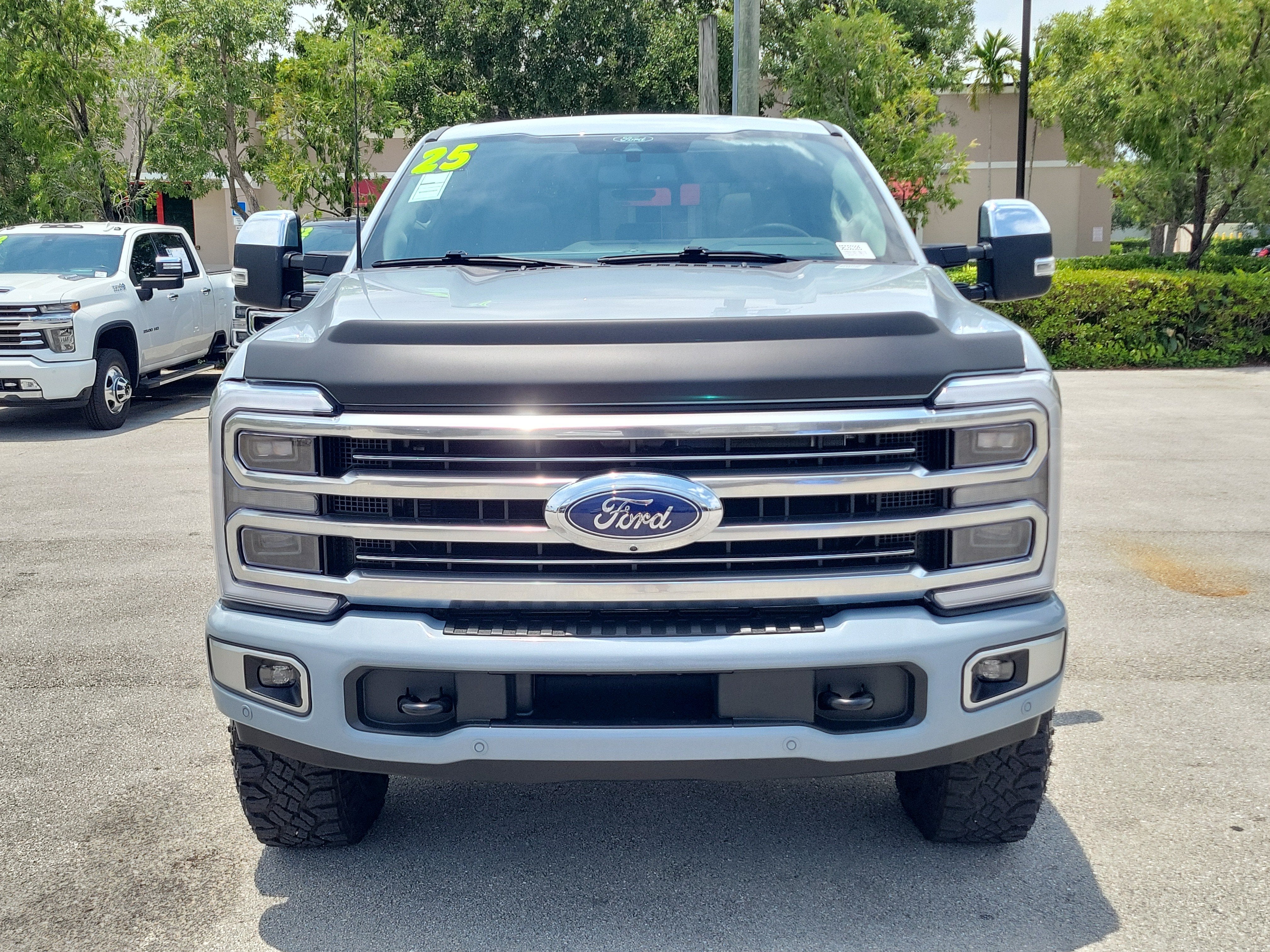 2025 Ford Super Duty F-350 SRW Platinum