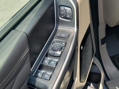 2025 Ford Super Duty F-350 SRW Platinum