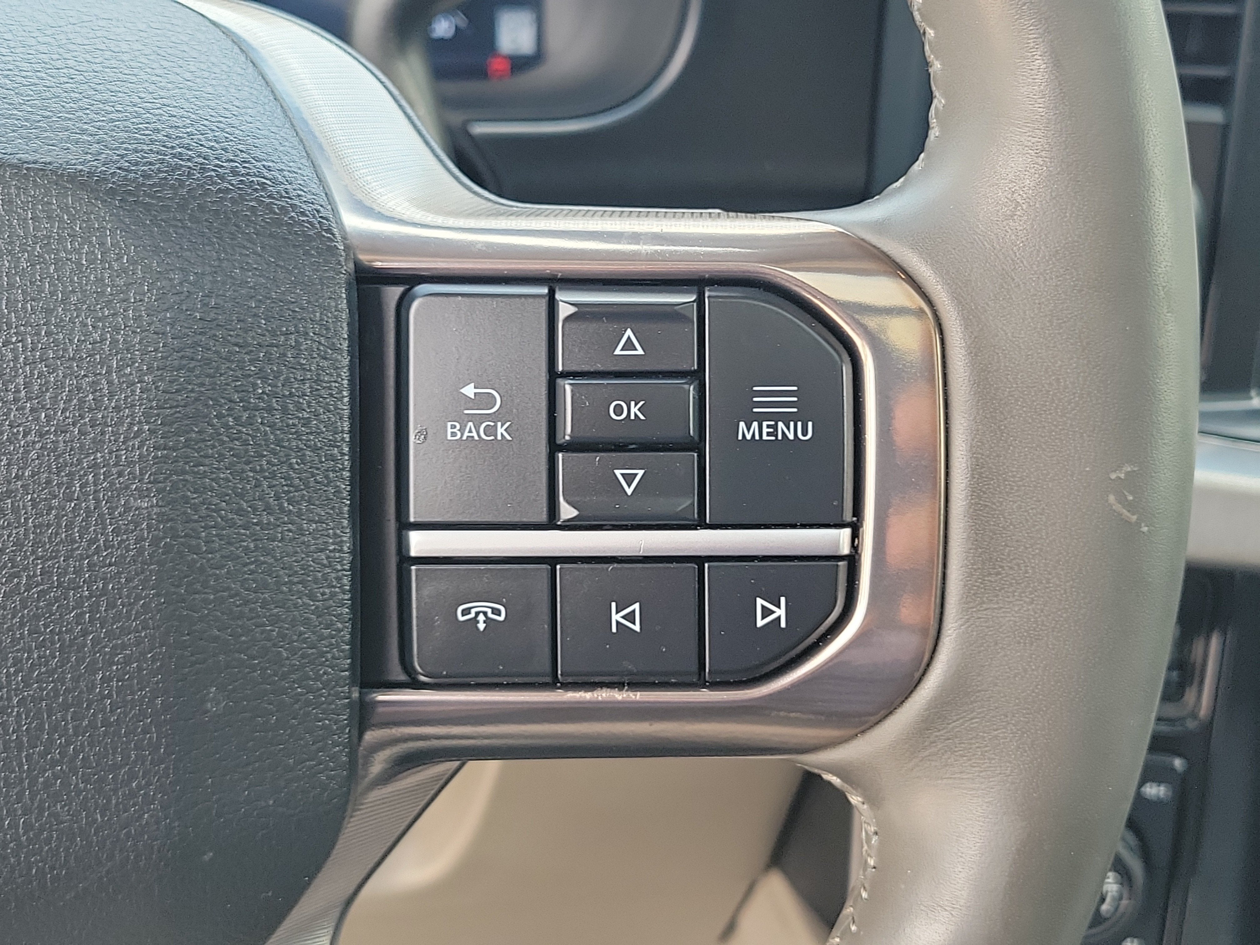 2025 Ford Super Duty F-350 SRW Platinum