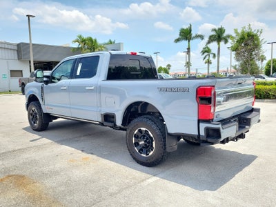 2025 Ford Super Duty F-350 SRW Platinum