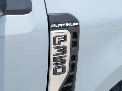 2025 Ford Super Duty F-350 SRW Platinum