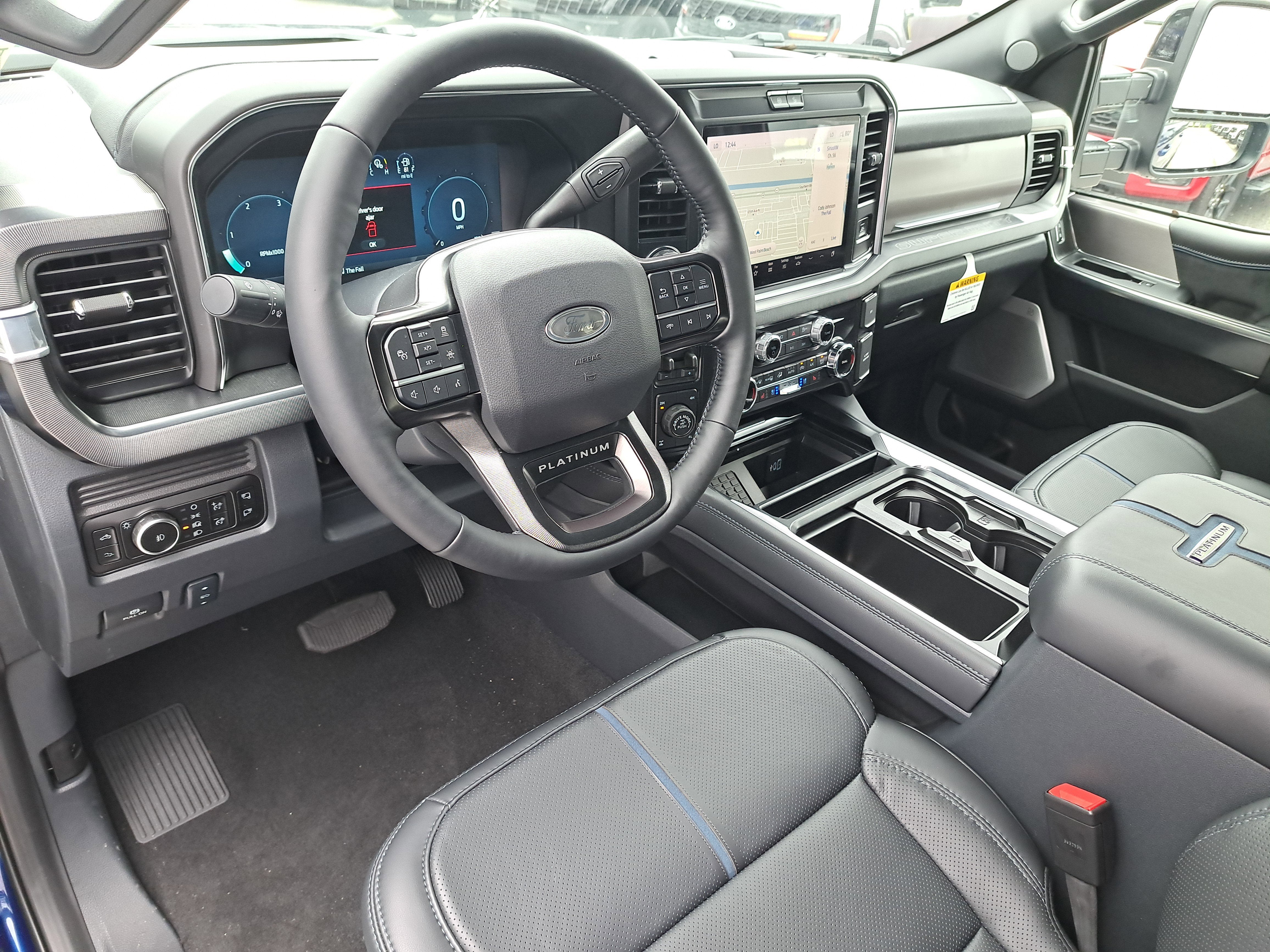 2026 Ford Super Duty F-350 SRW Platinum