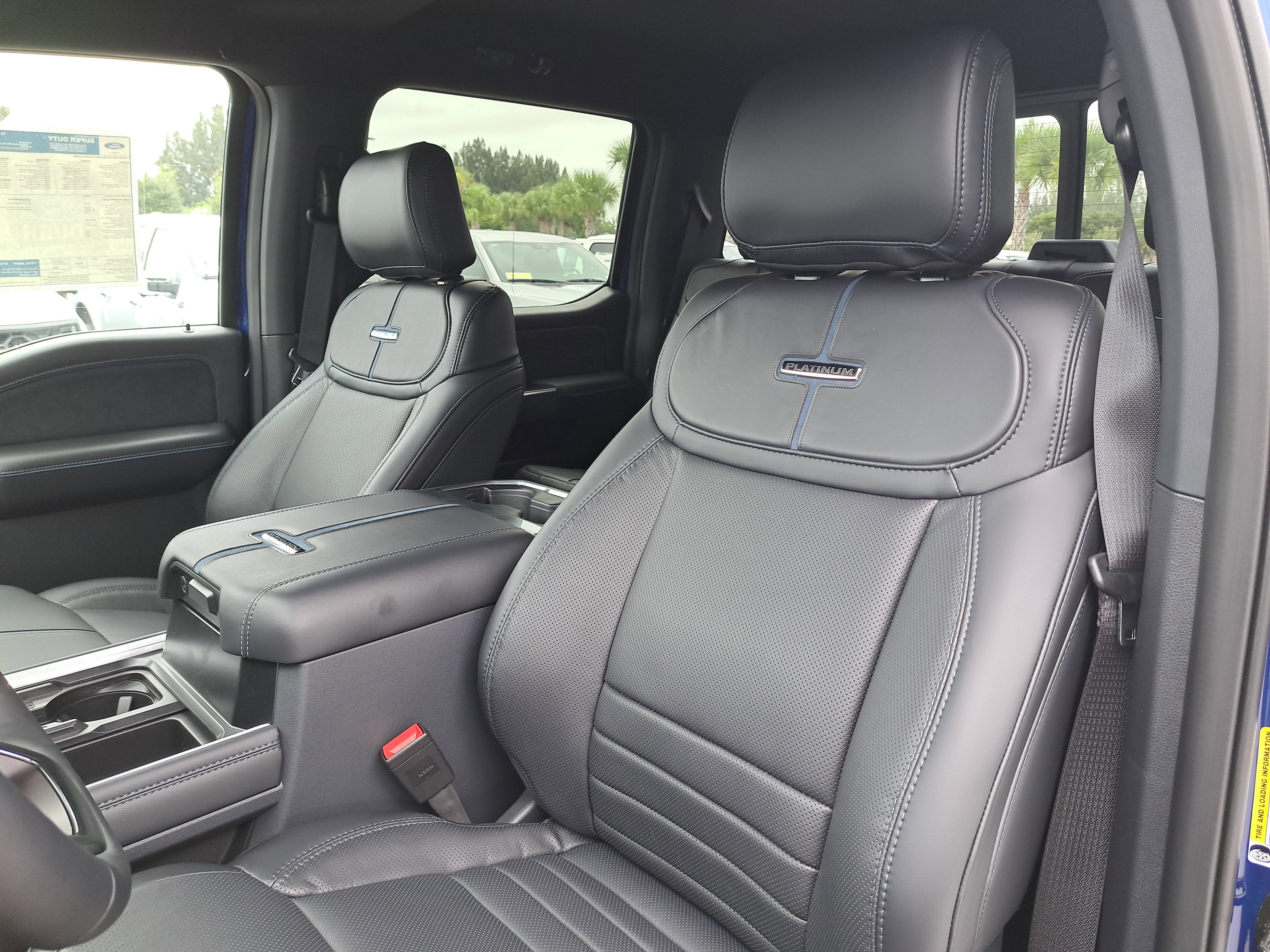 2026 Ford Super Duty F-350 SRW Platinum