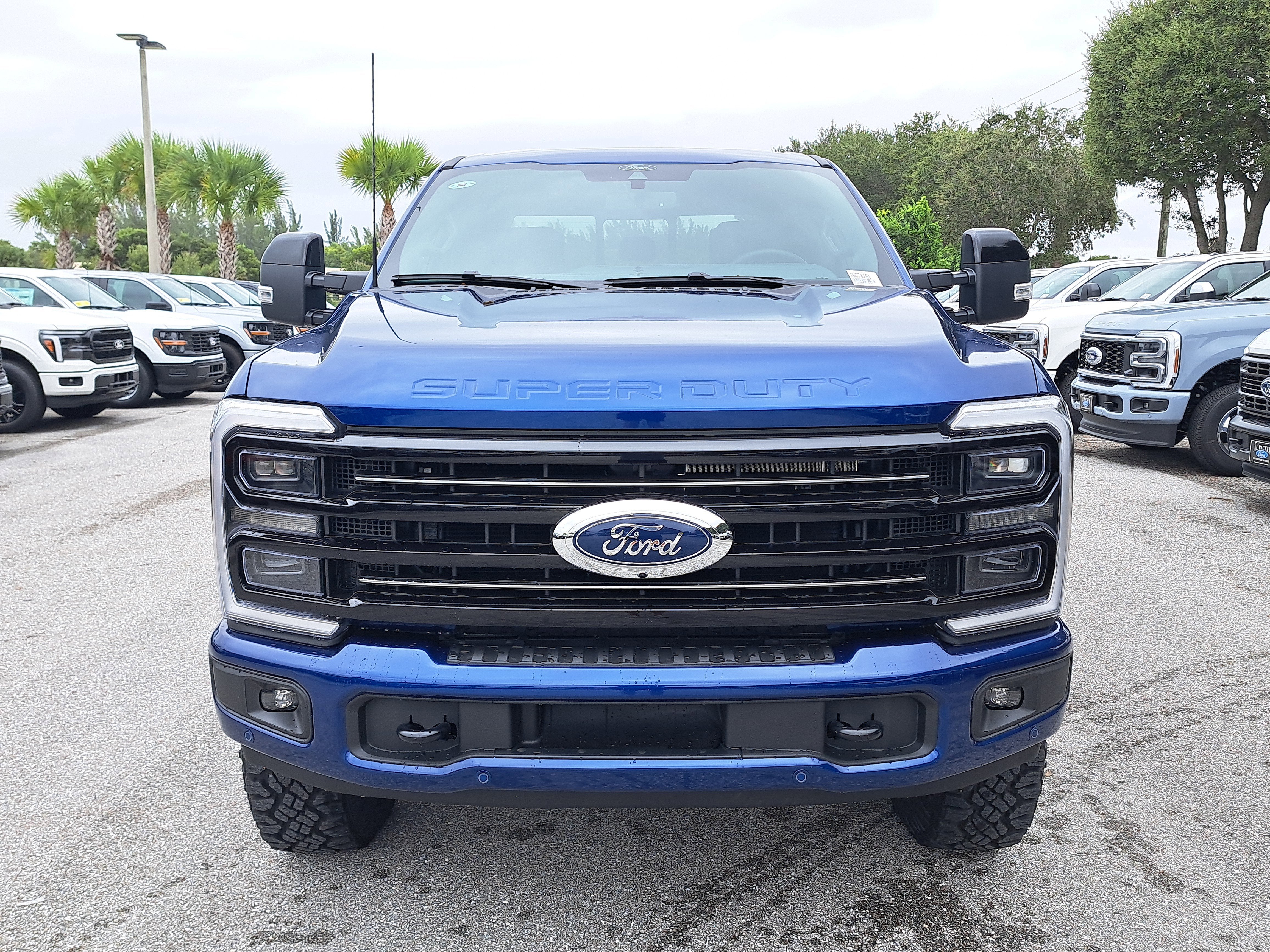 2026 Ford Super Duty F-350 SRW Platinum