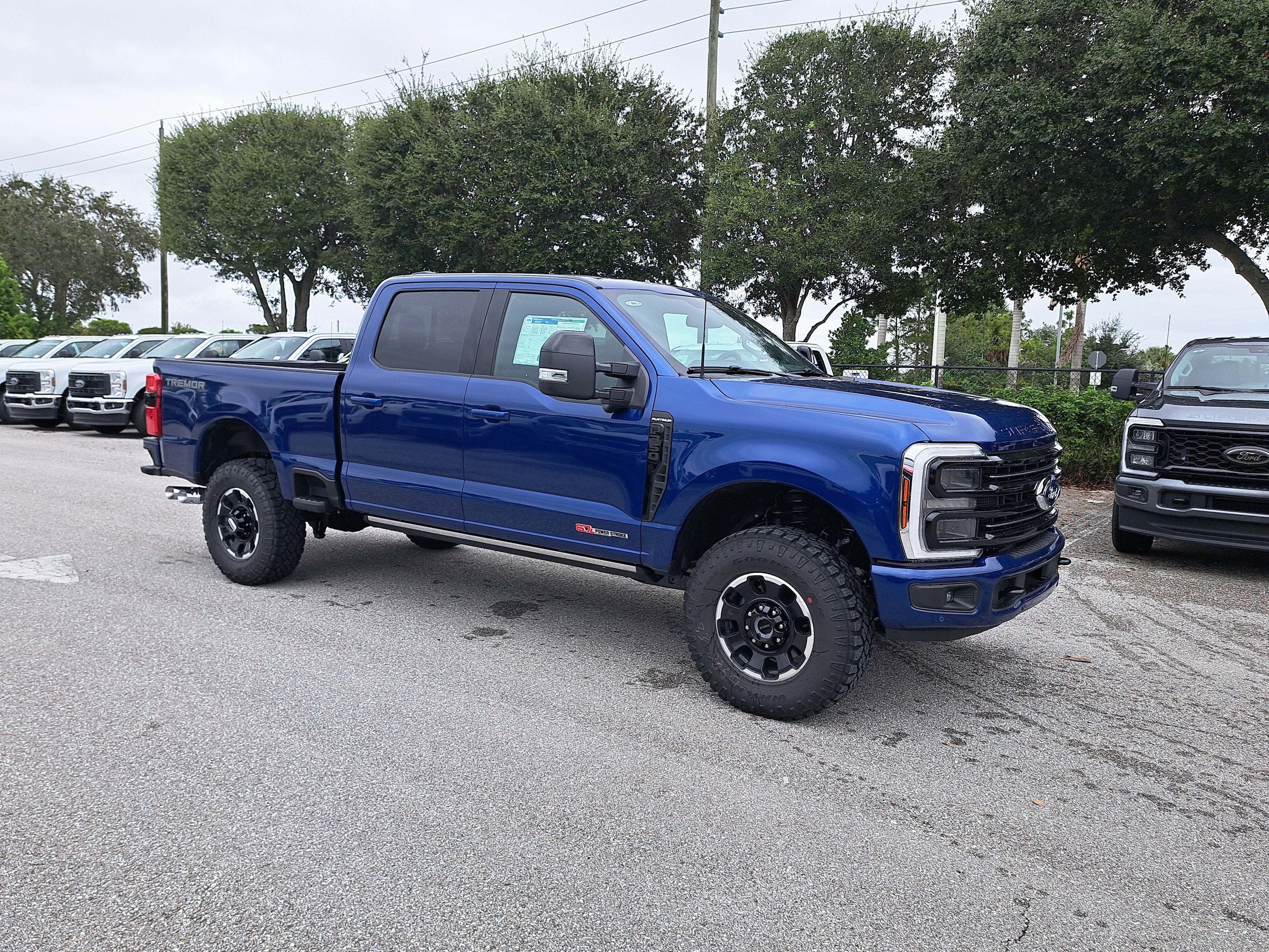 2026 Ford Super Duty F-350 SRW Platinum