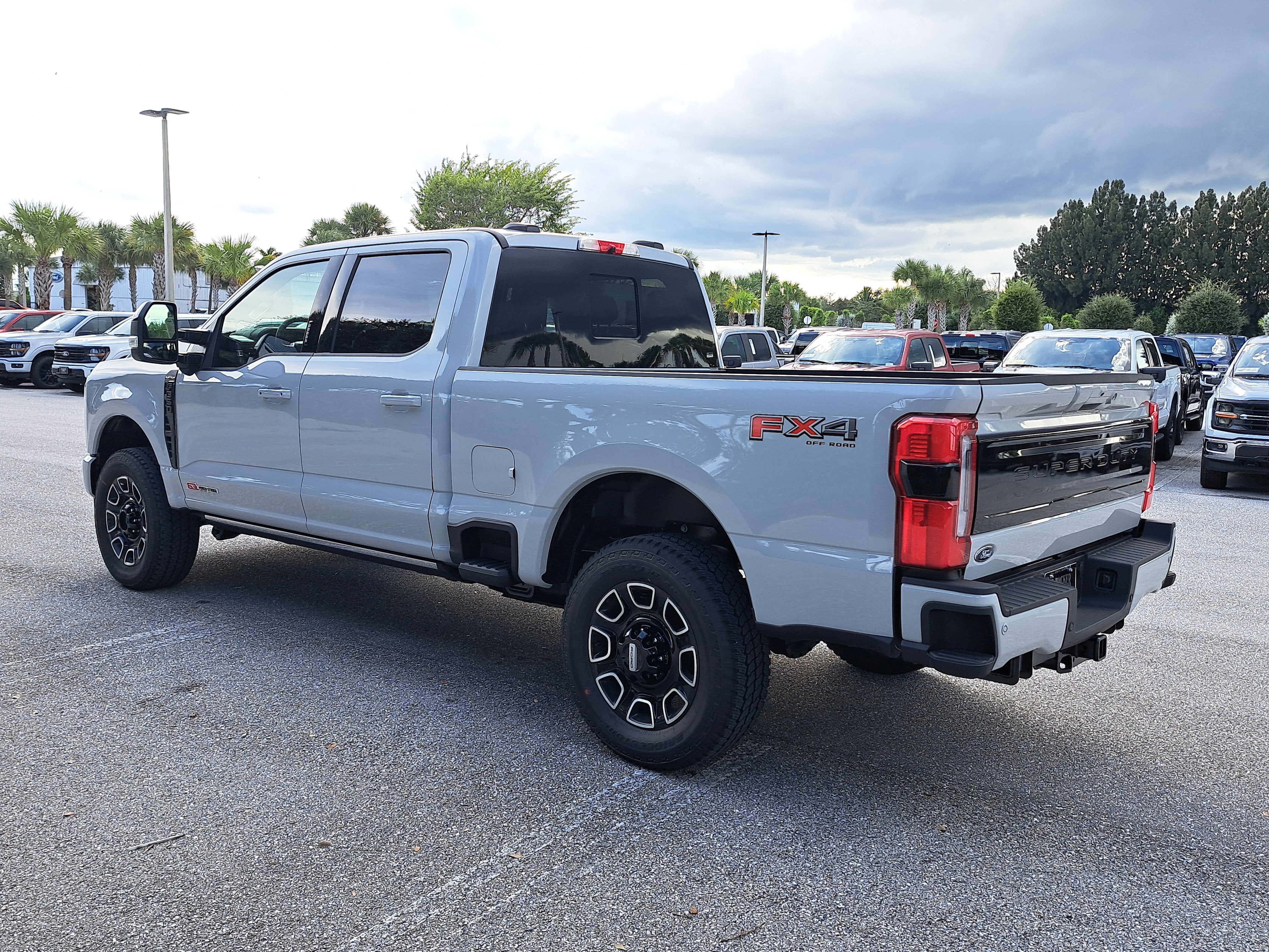 2026 Ford Super Duty F-350 SRW Platinum