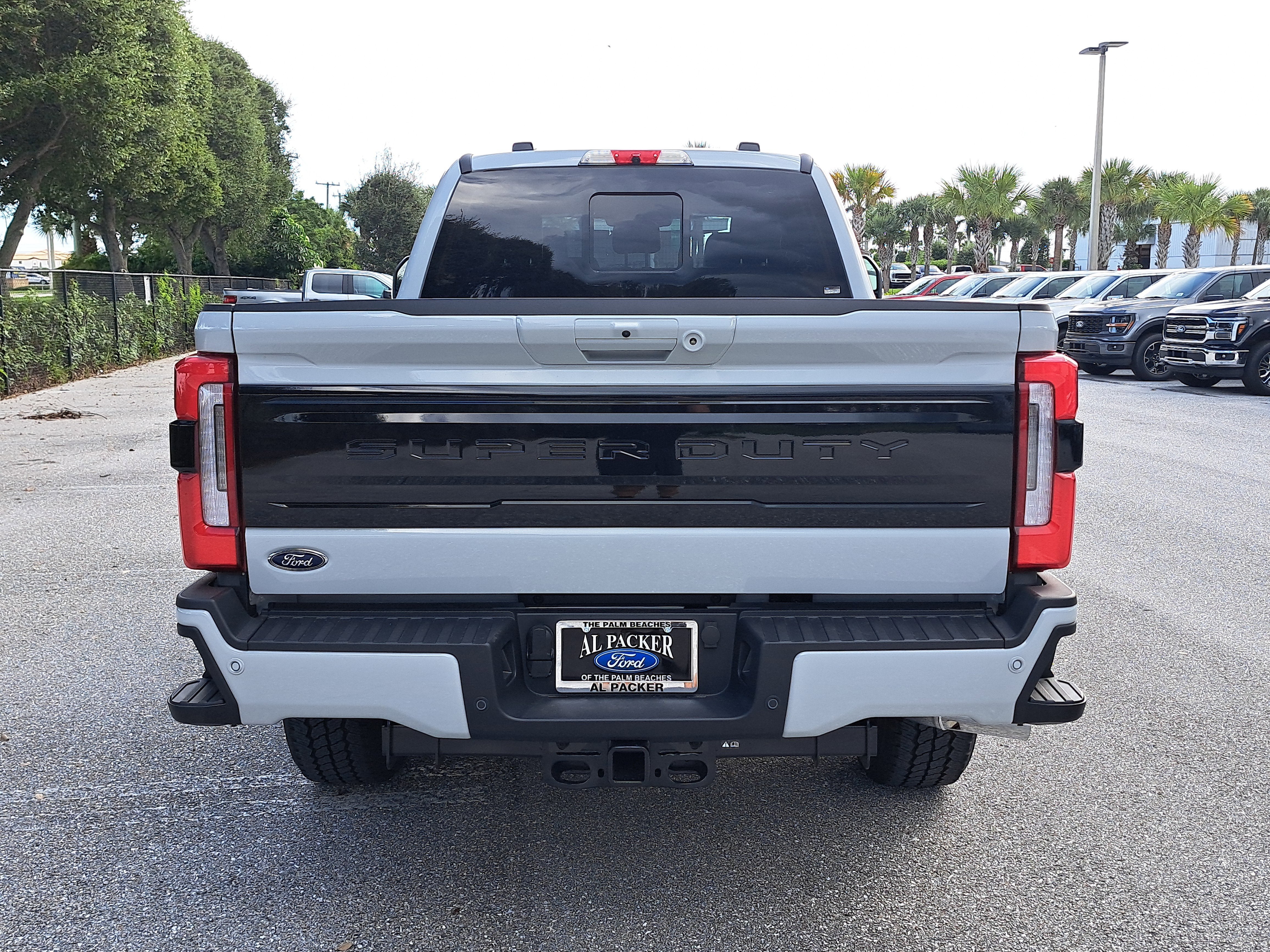 2026 Ford Super Duty F-350 SRW Platinum