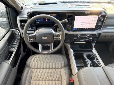 2027 Ford Super Duty F-350 SRW F-350® Platinum®