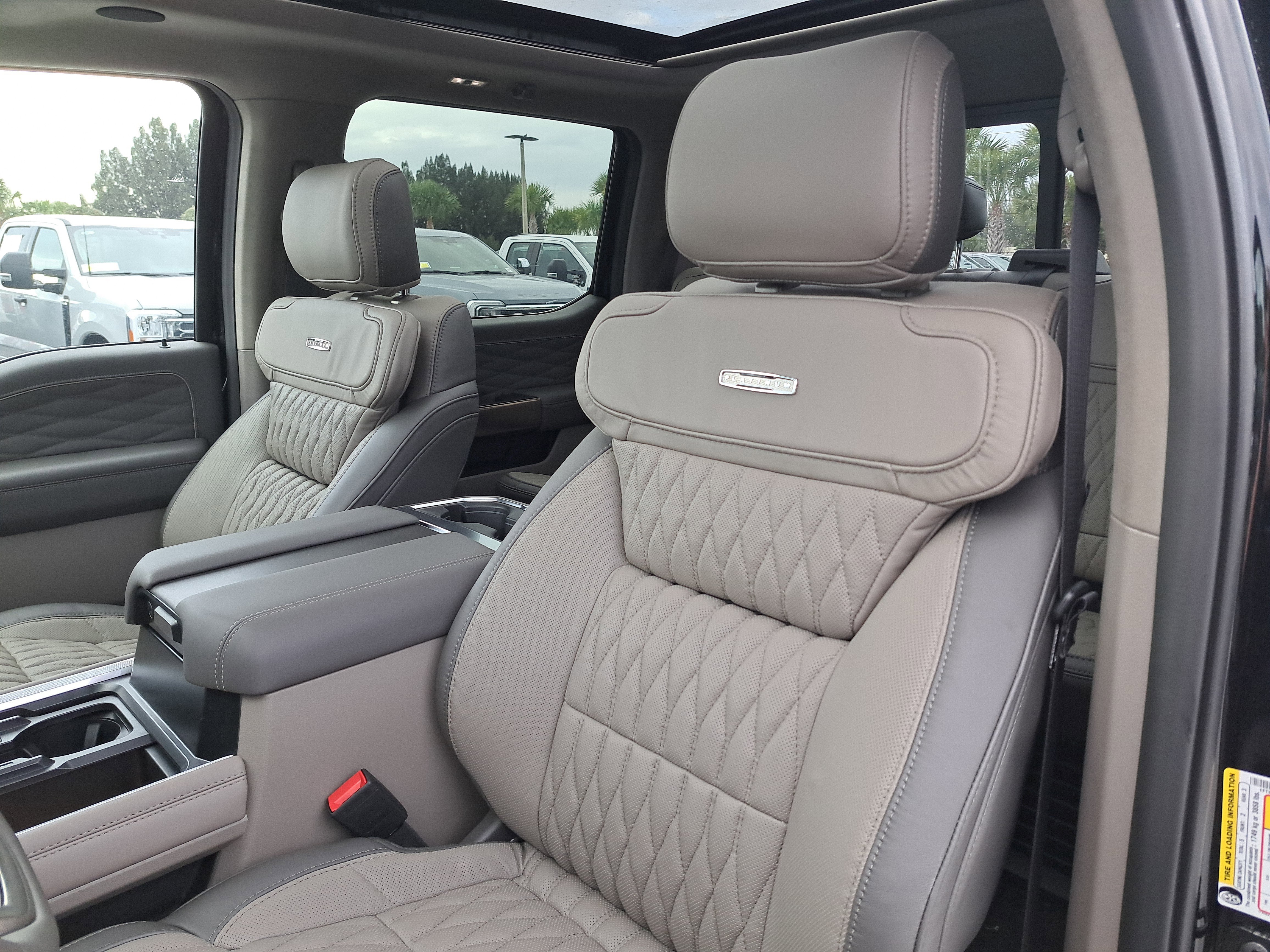 2026 Ford Super Duty F-350 SRW Platinum