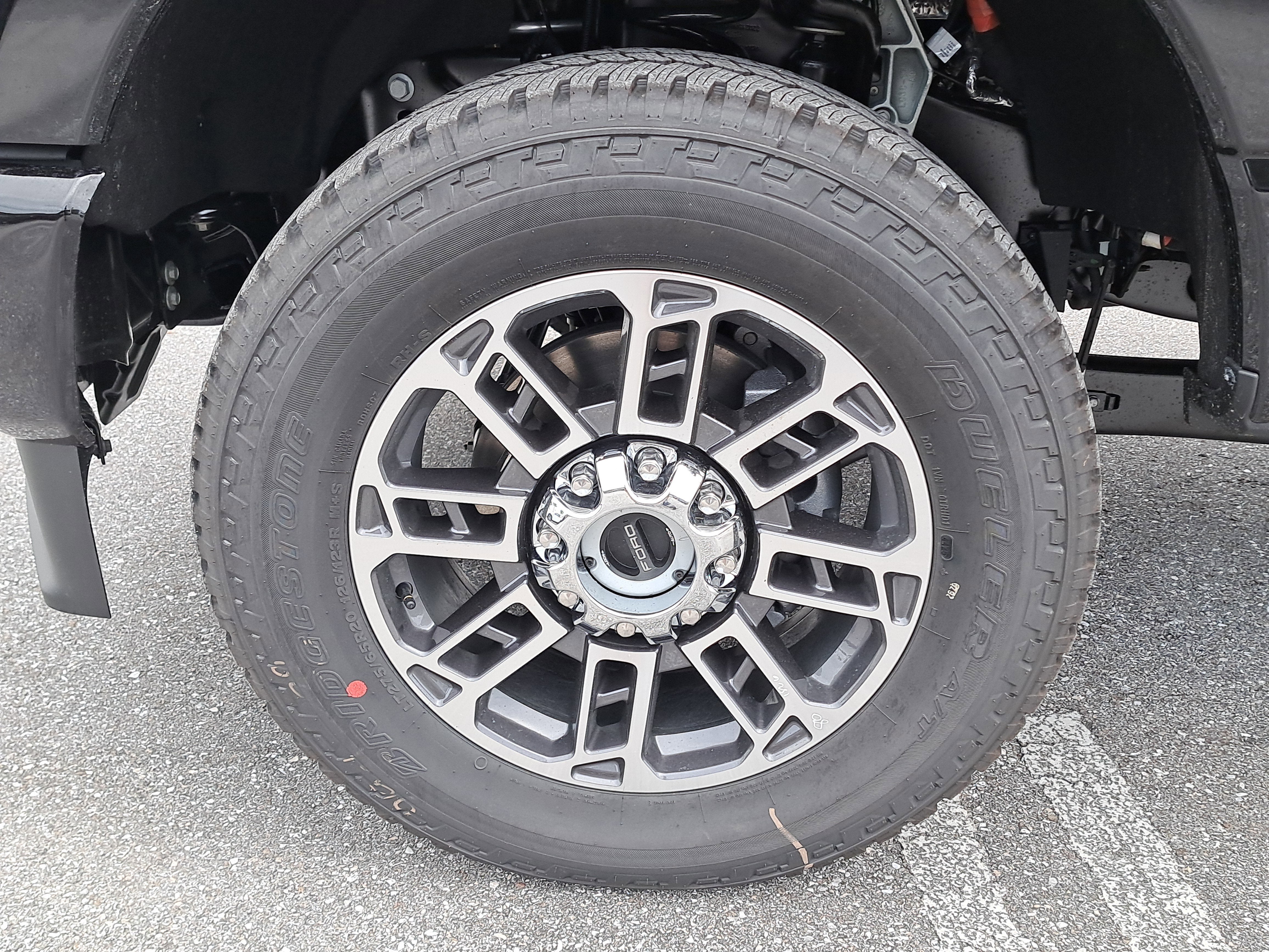 2026 Ford Super Duty F-350 SRW Platinum