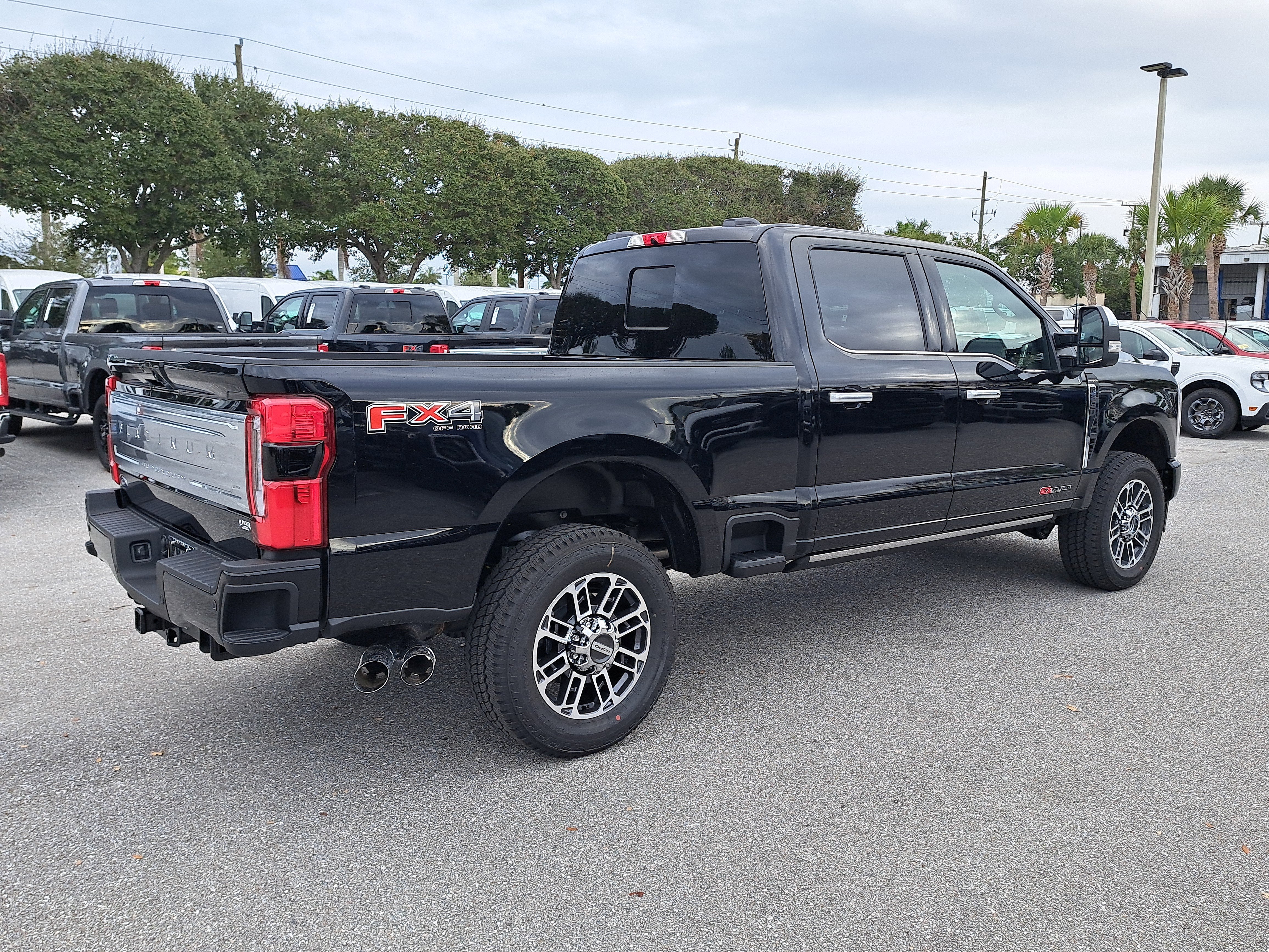 2026 Ford Super Duty F-350 SRW Platinum