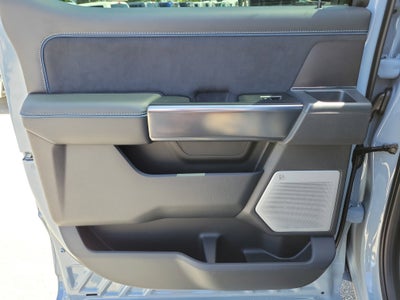 2026 Ford Super Duty F-350 SRW Platinum