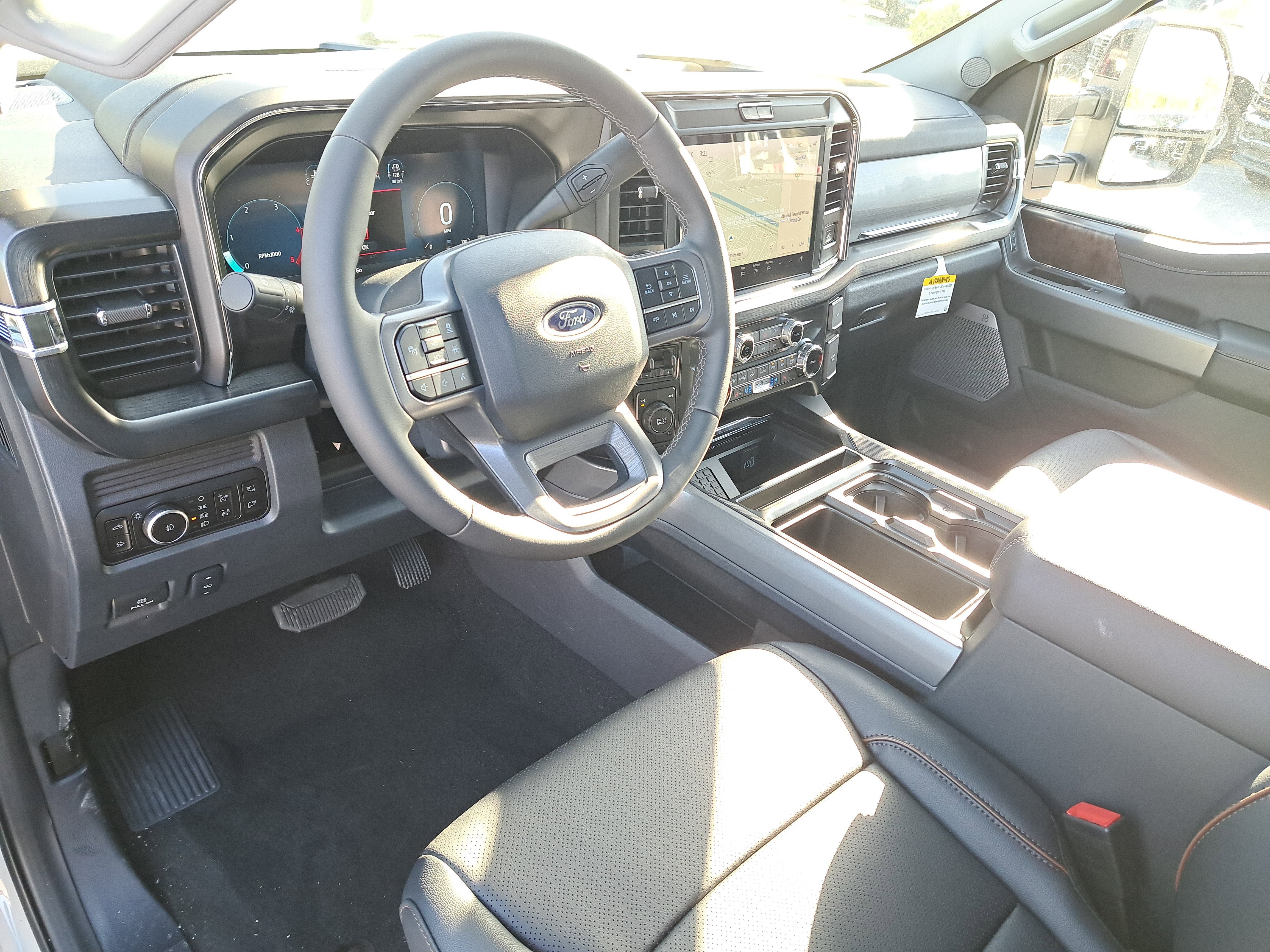 2026 Ford Super Duty F-350 SRW LARIAT