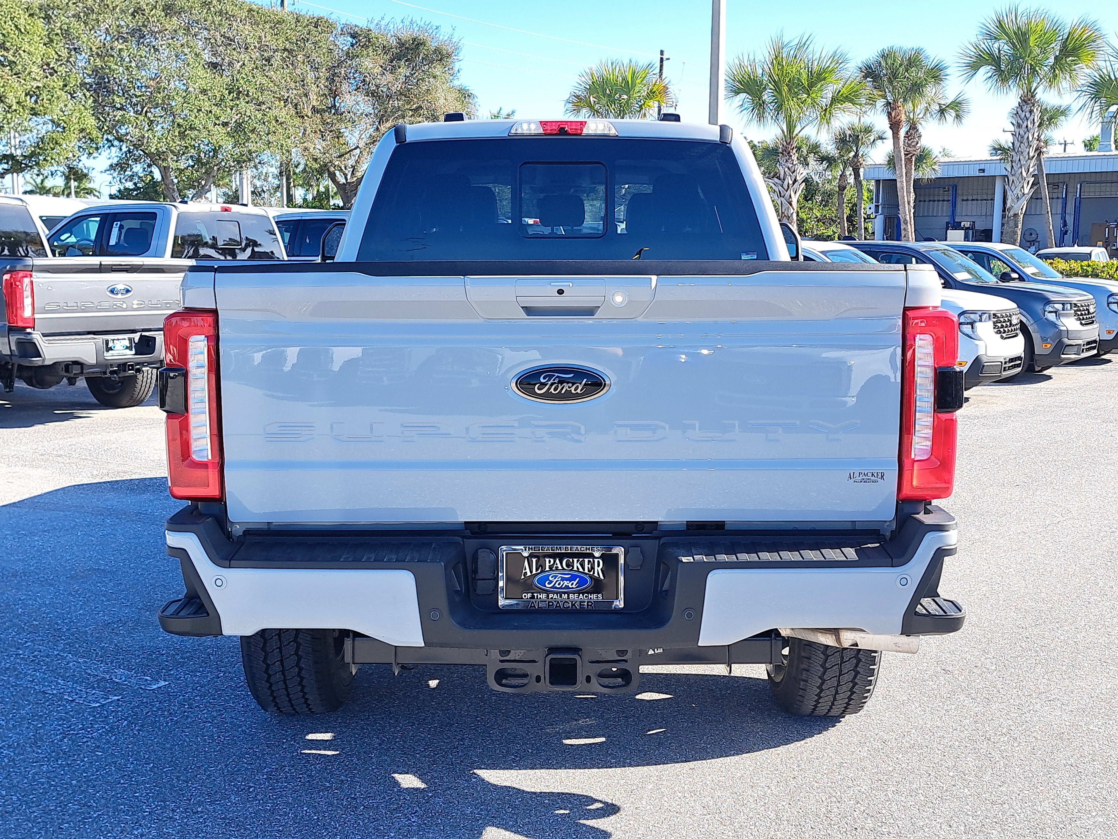 2026 Ford Super Duty F-350 SRW LARIAT