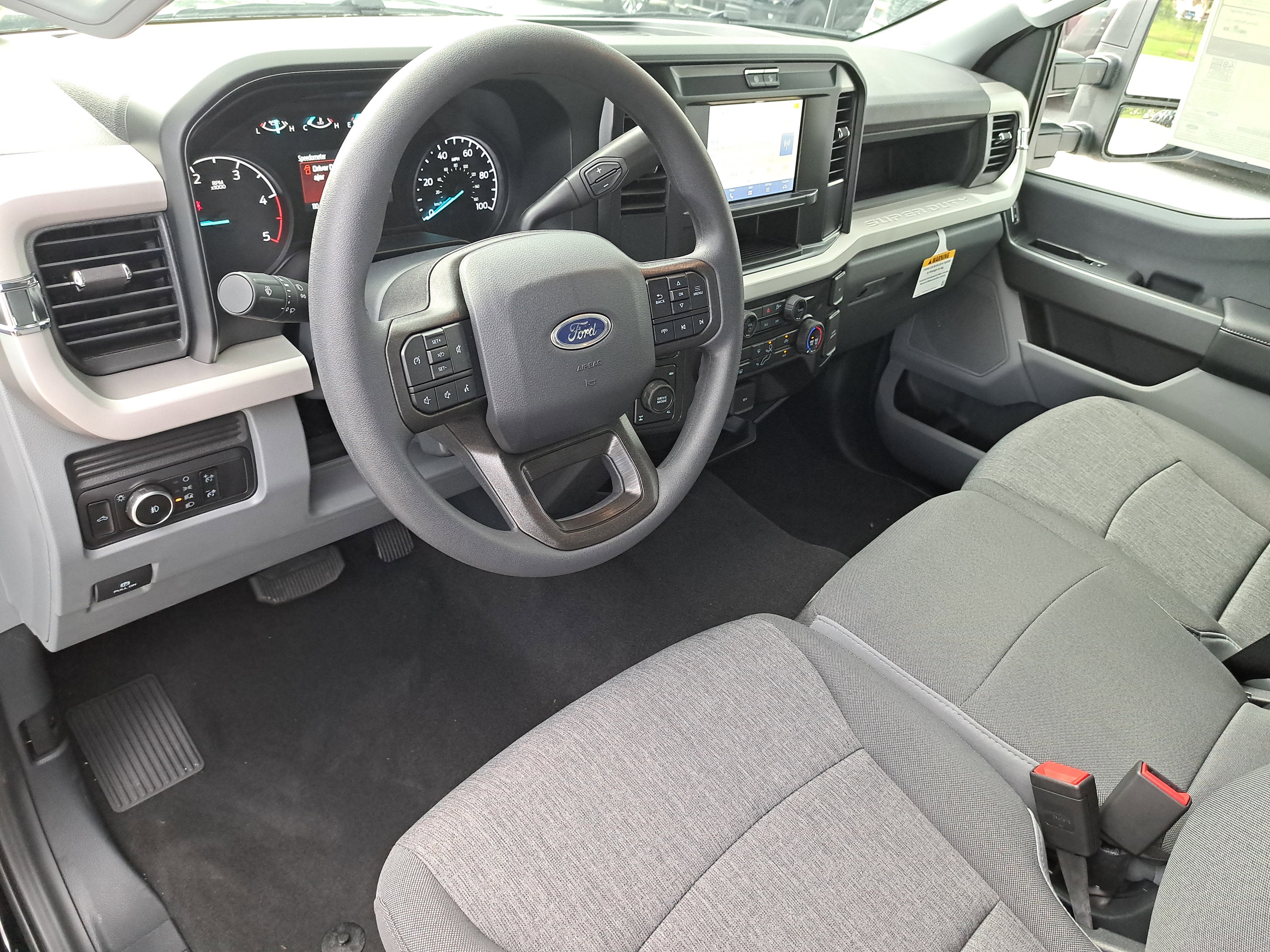 2026 Ford Super Duty F-350 SRW XL