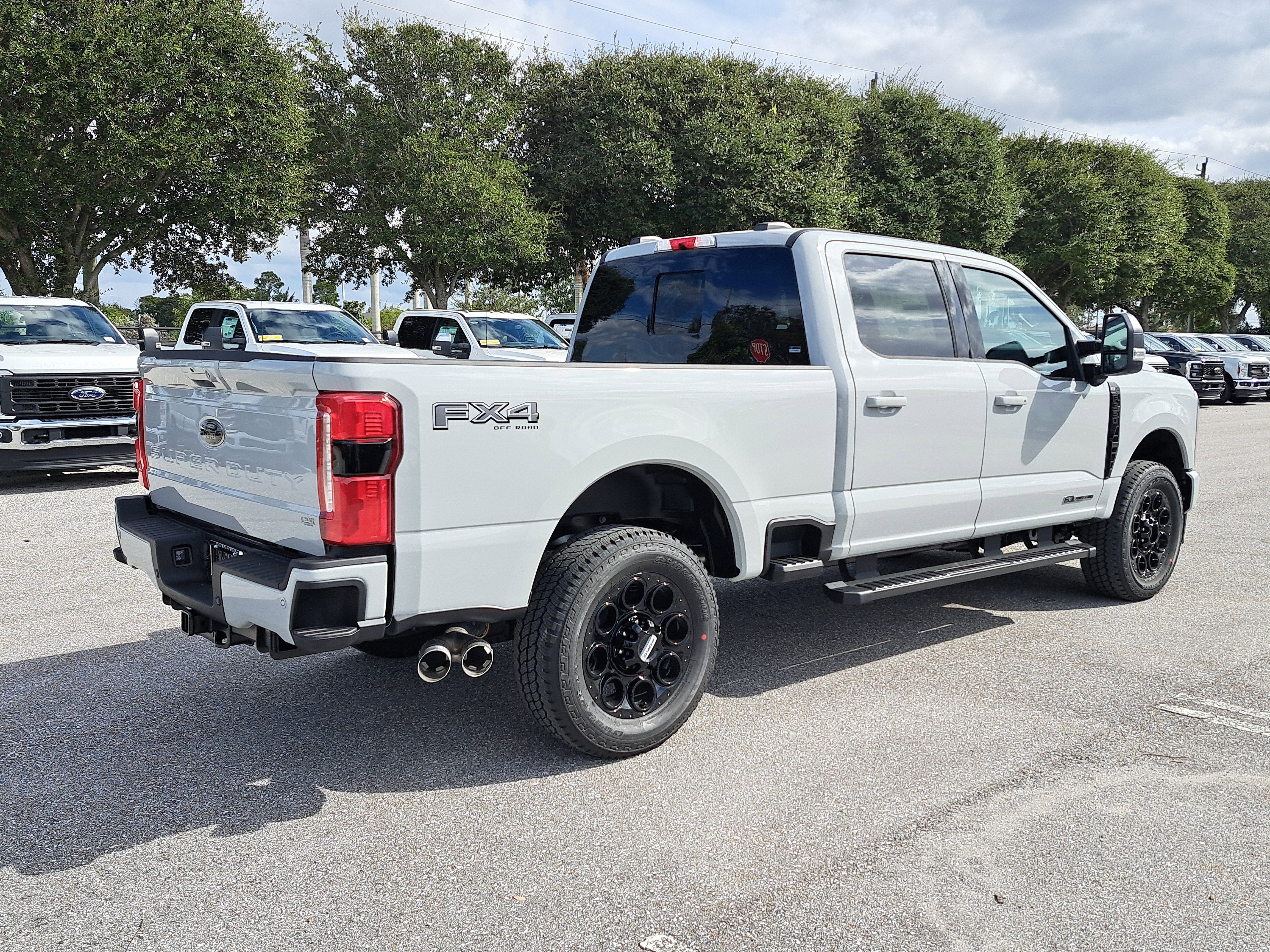 2026 Ford Super Duty F-350 SRW XLT